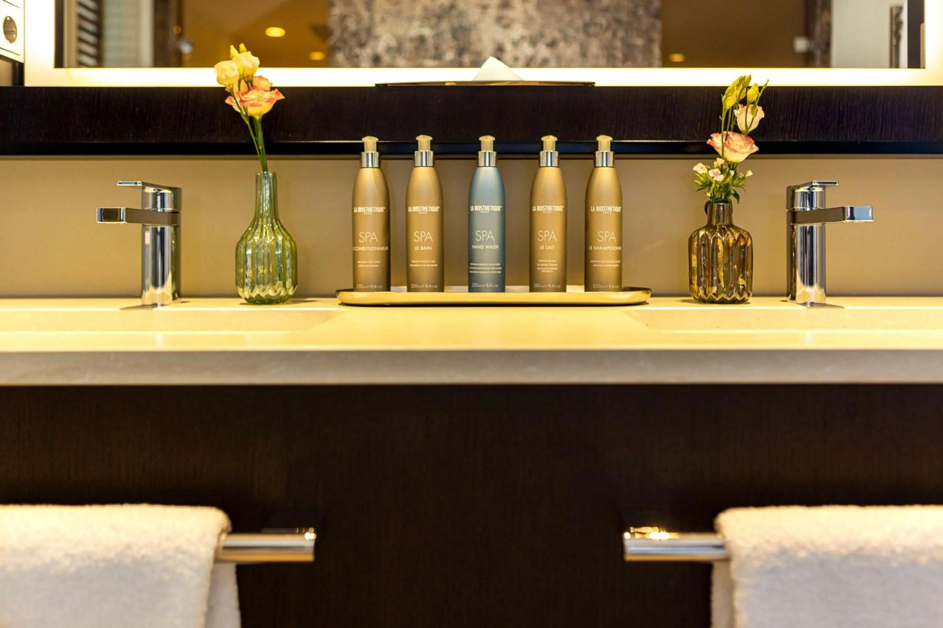 Bathroom in ATLANTIC Grand Hotel Bremen