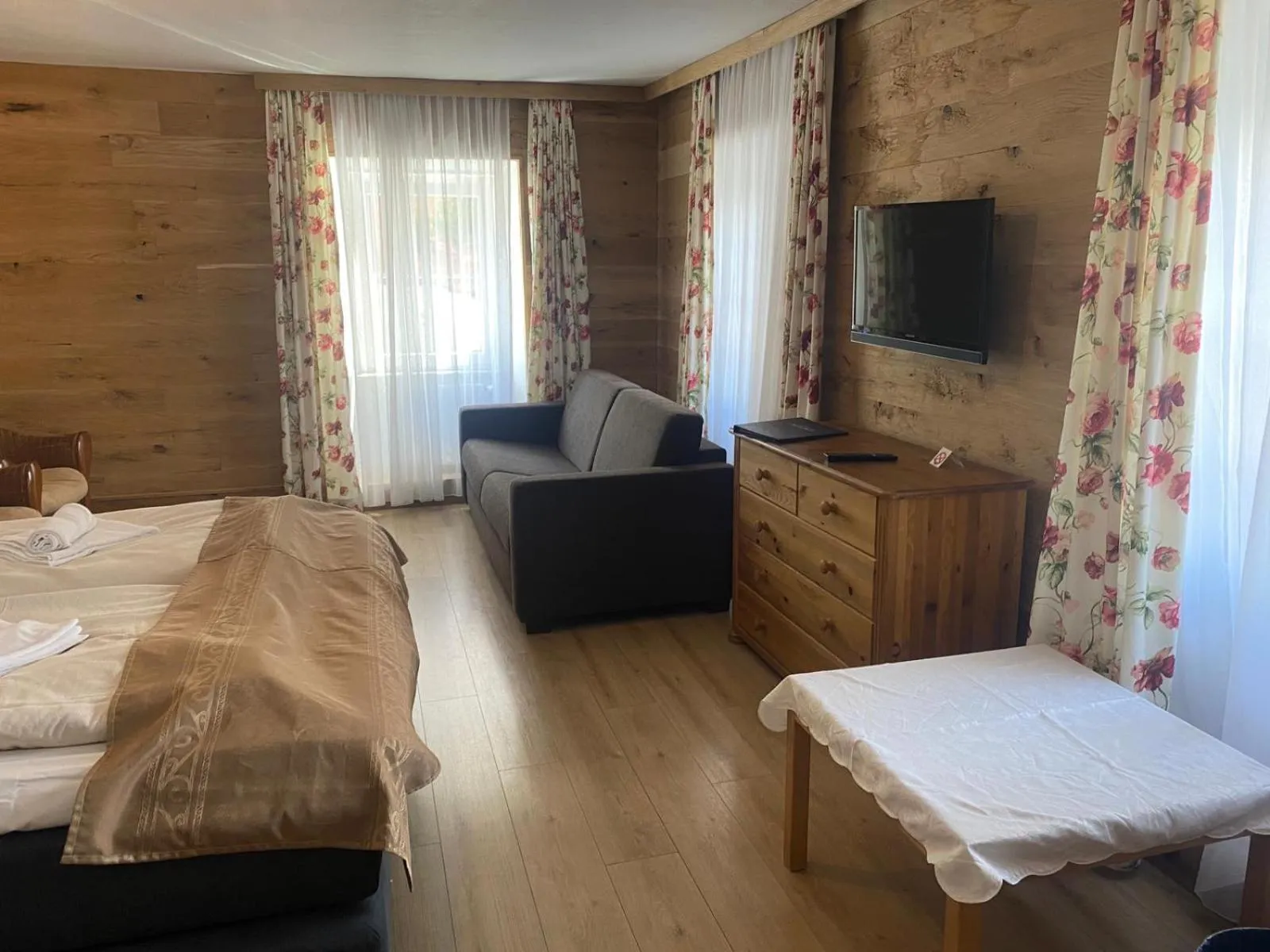 Bed in Hotel Gasthof Stranachwirt