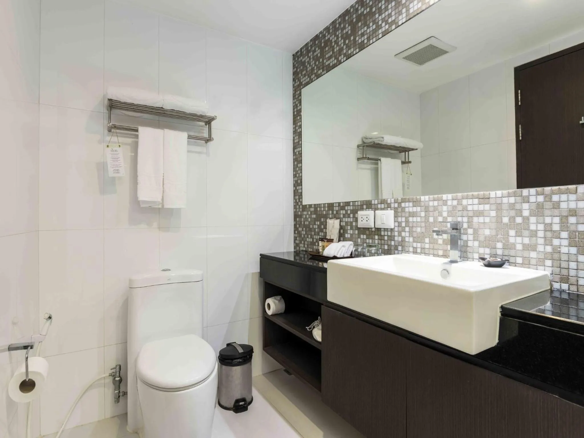 Bathroom in Maitria Hotel Sukhumvit 18 Bangkok – A Chatrium Collection