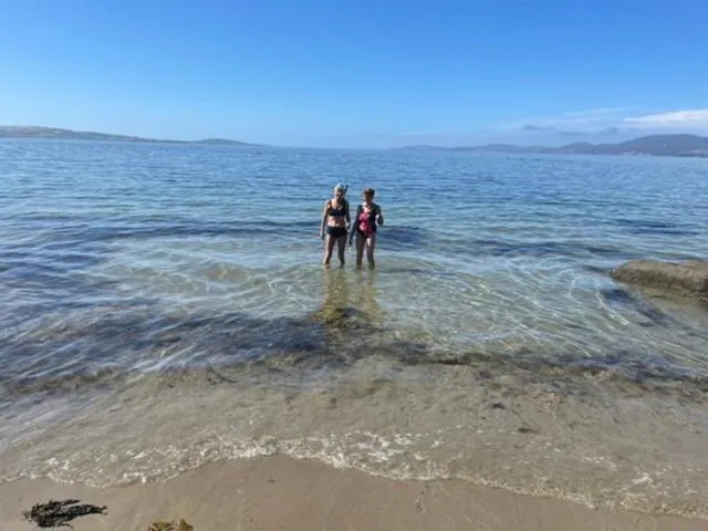 Beachside Taroona with Spa