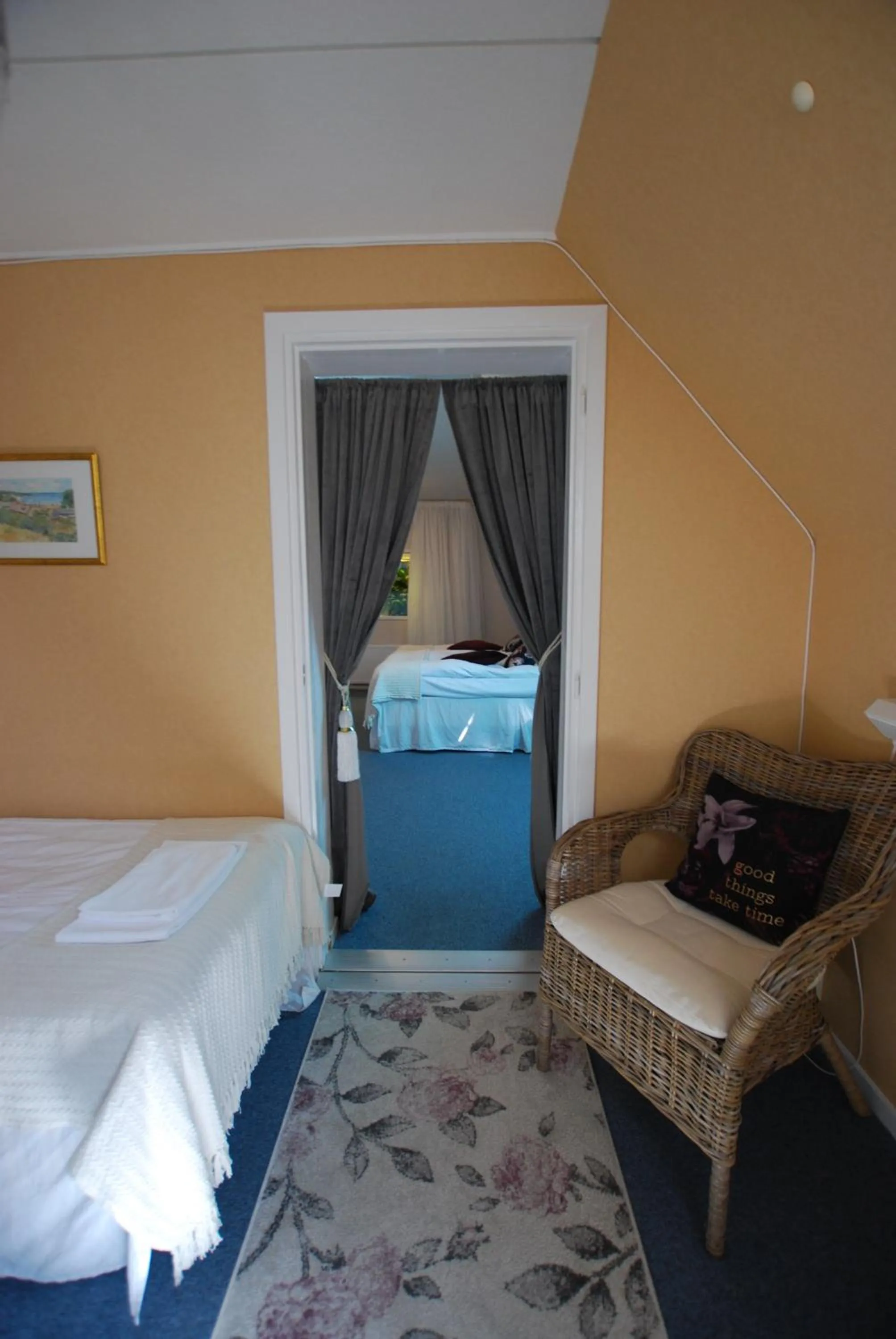 Bed in Hotell Turistgården i Simrishamn