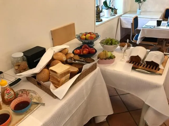 Buffet breakfast in Hotell Turistgården i Simrishamn