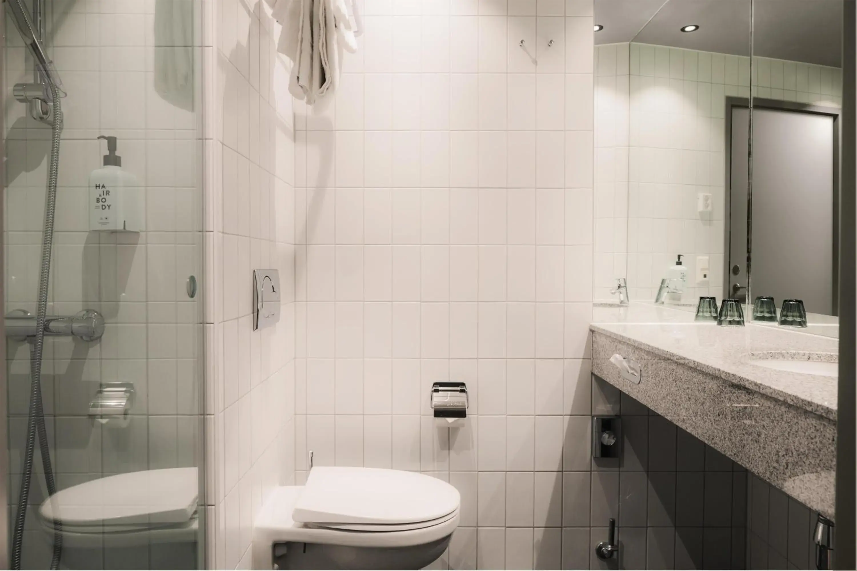 Bathroom in Scandic Stavanger Airport Bathroom in Scandic Stavanger Airport