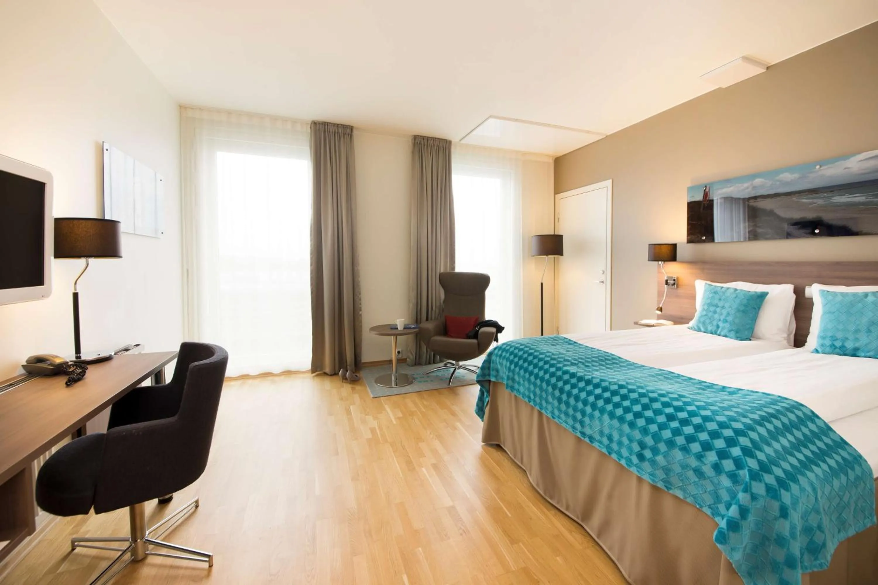 Bedroom, Bed in Scandic Stavanger Airport