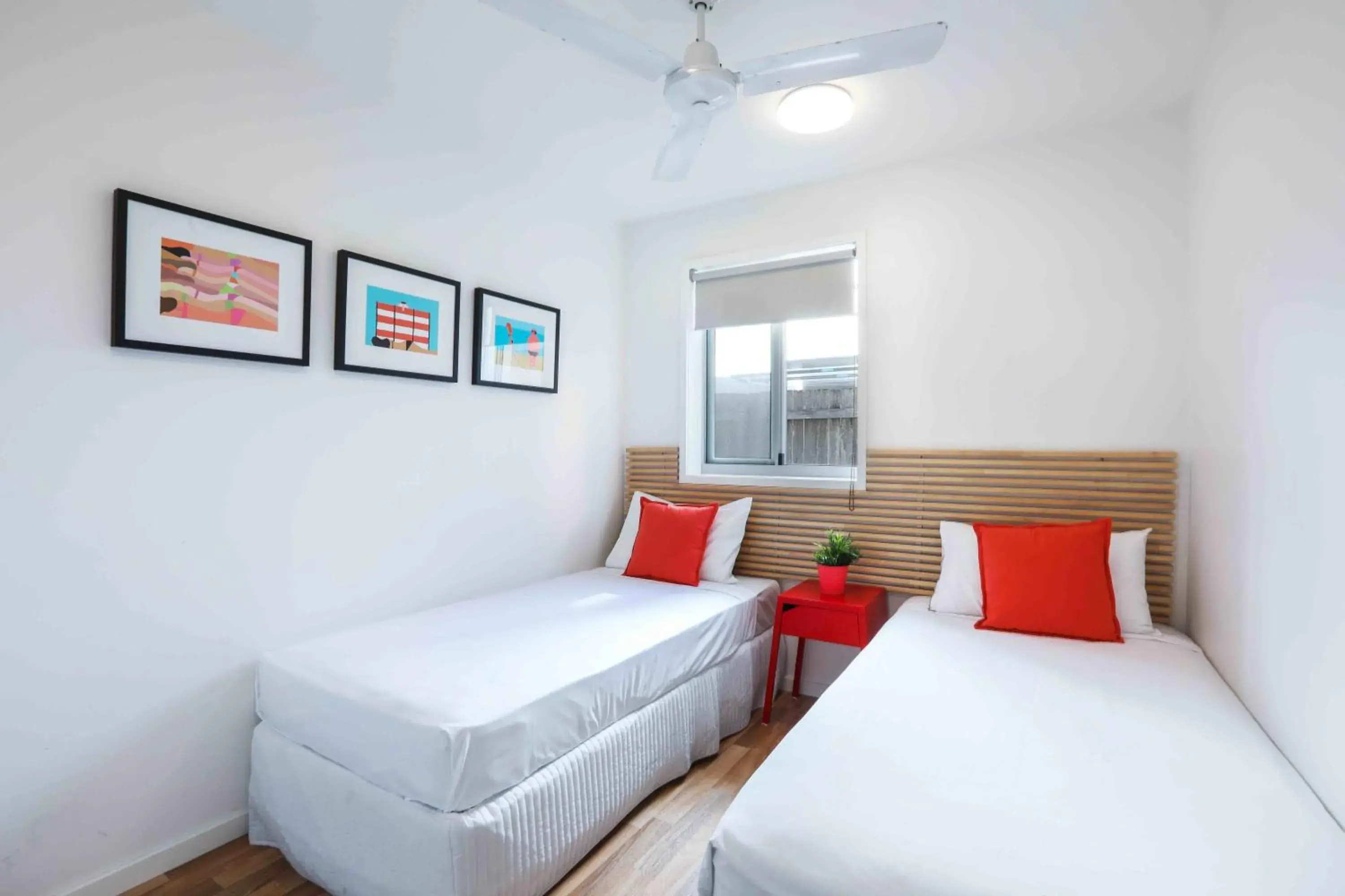 Deluxe Three Bedroom Apartment - No View in Sandbox Apartments Deluxe Three Bedroom Apartment - No View in Sandbox Apartments