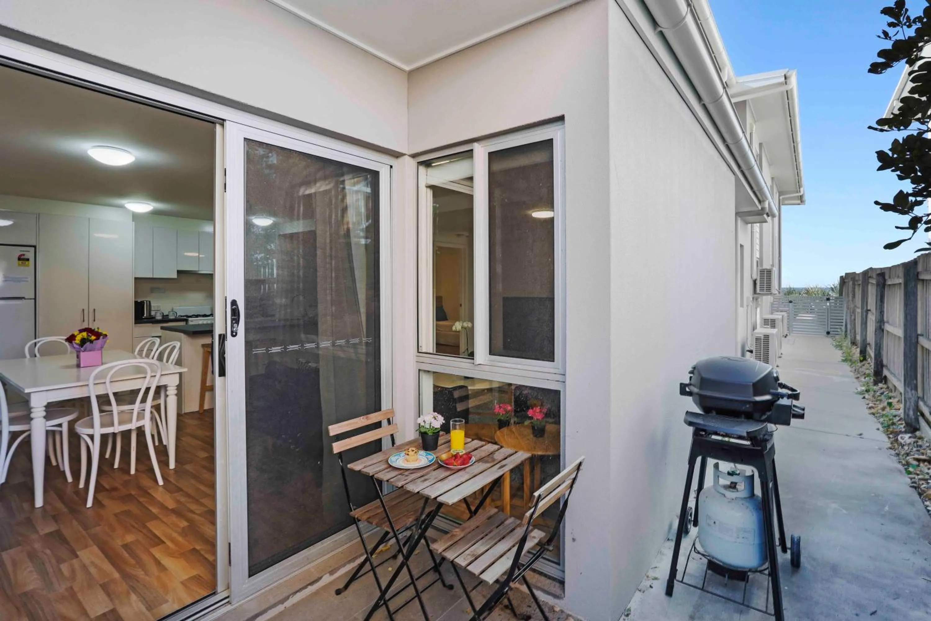 BBQ facilities in Sandbox Apartments