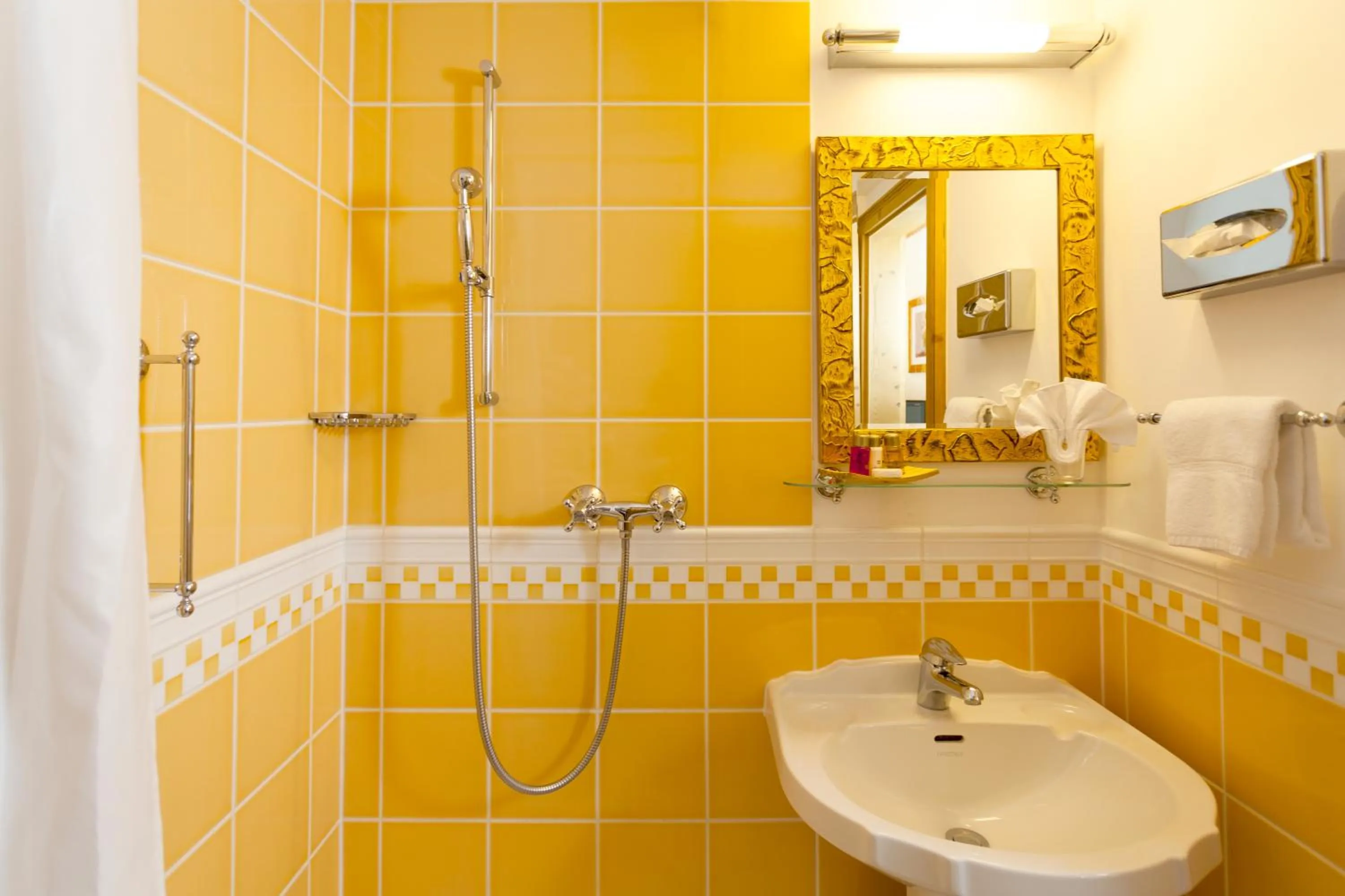 Bathroom in Sporthotel Wildstrubel