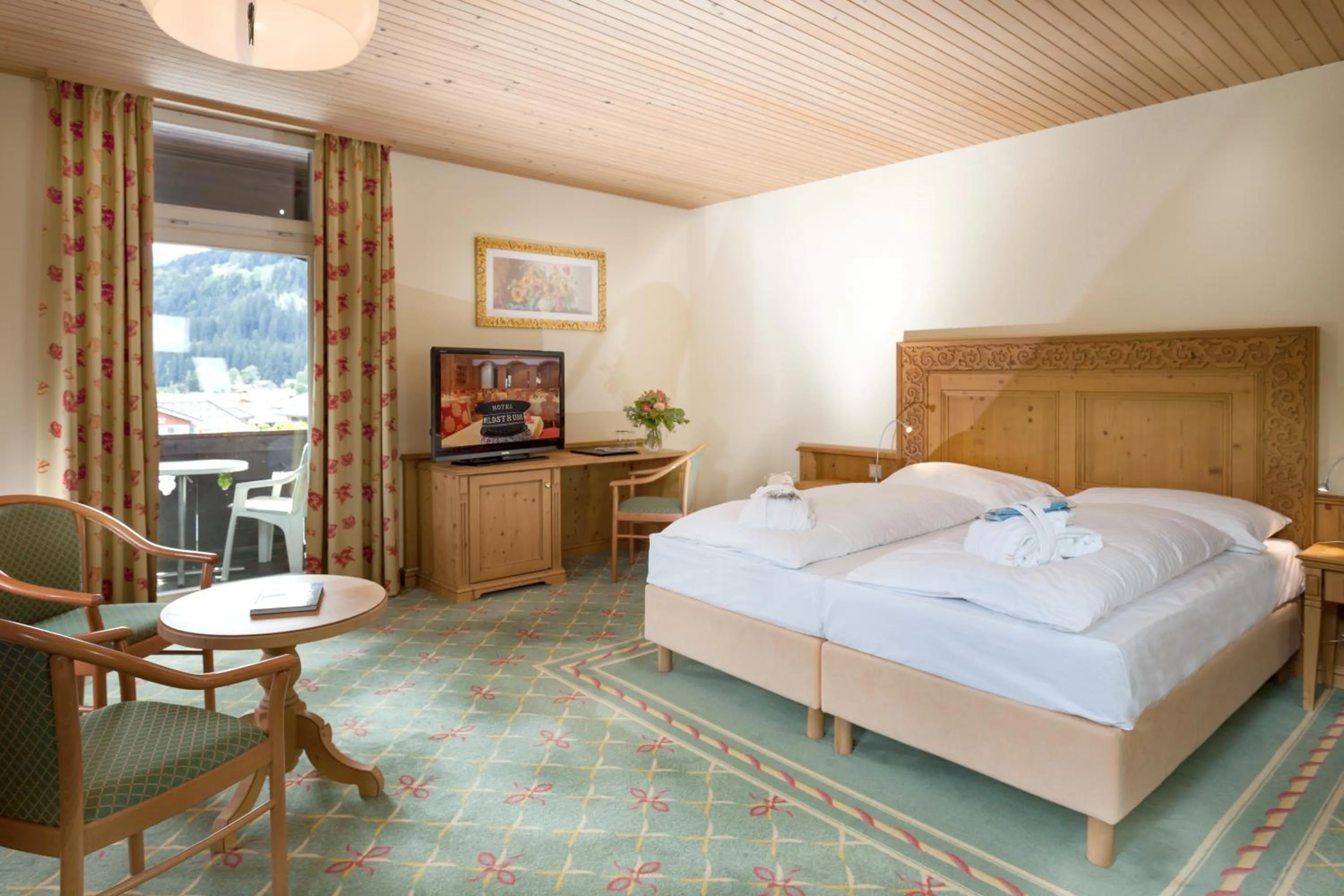 TV and multimedia, Bed in Sporthotel Wildstrubel