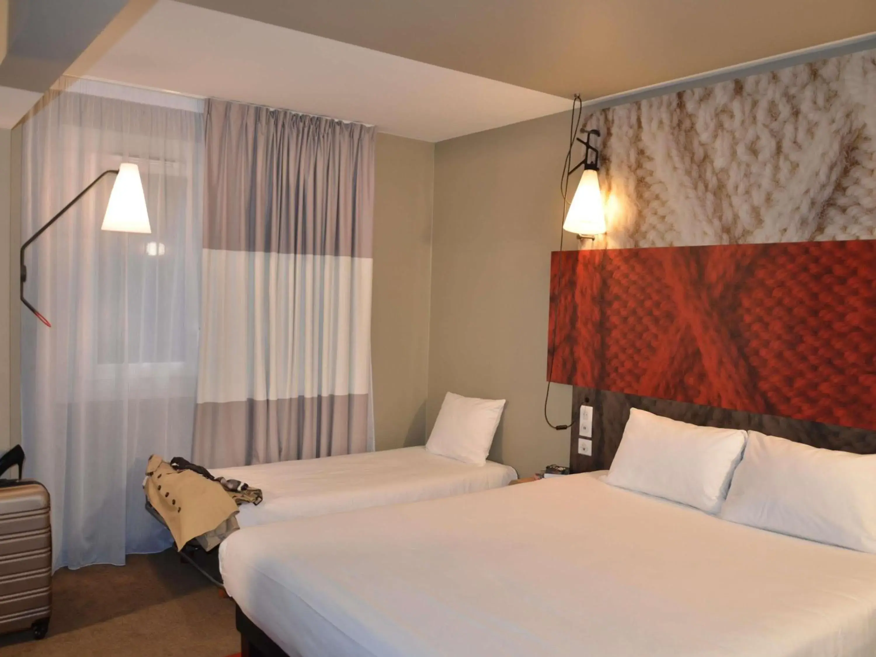 Bedroom in ibis Melun Bedroom in ibis Melun