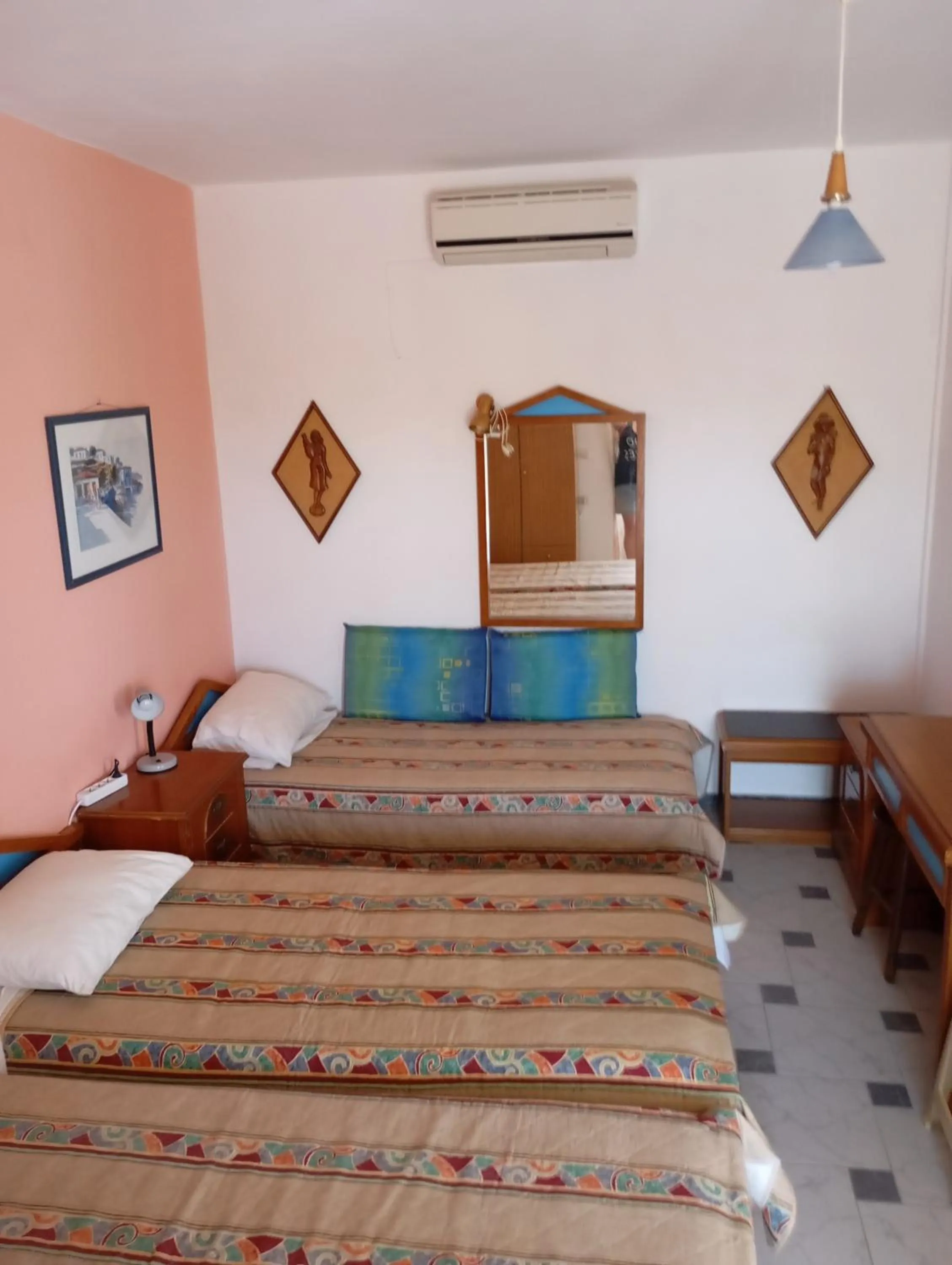 Bed in Denise Apartments Kefalos