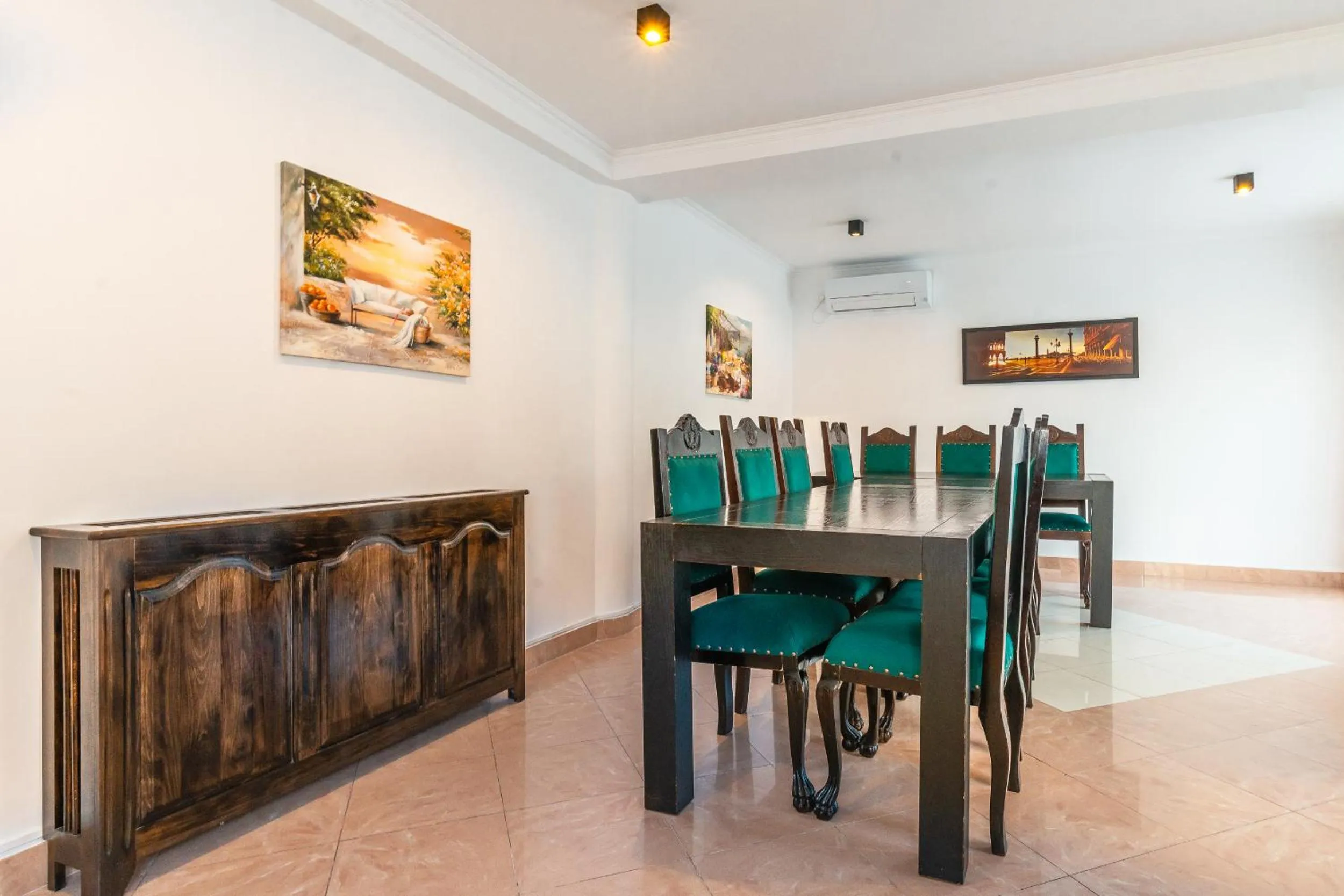 Business facilities in Hotel Korona