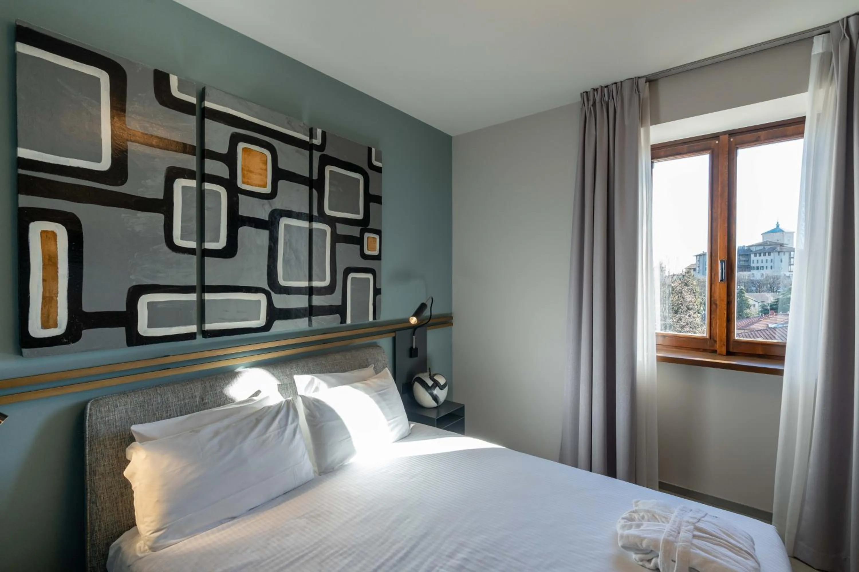 Bed in Le Funi Hotel