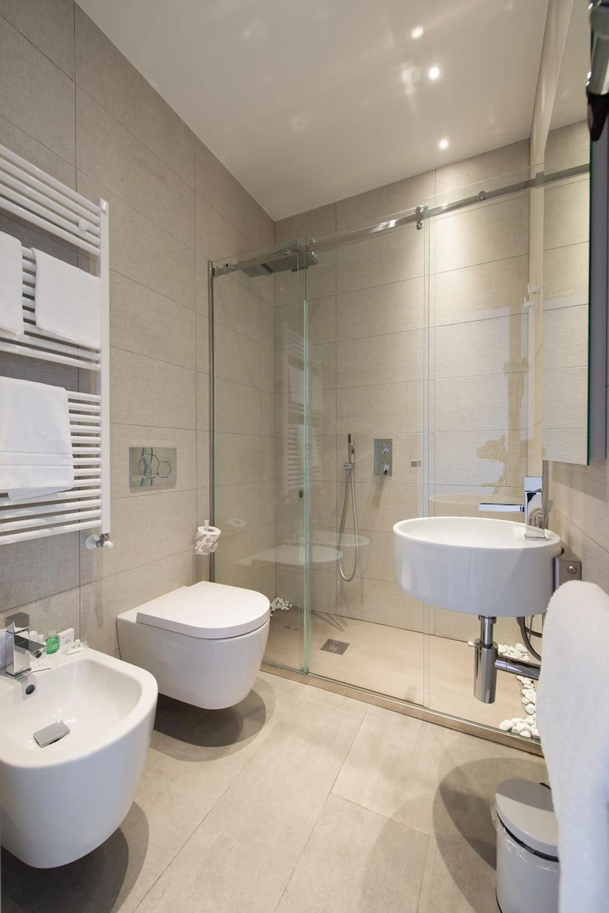 Bathroom in Le Funi Hotel