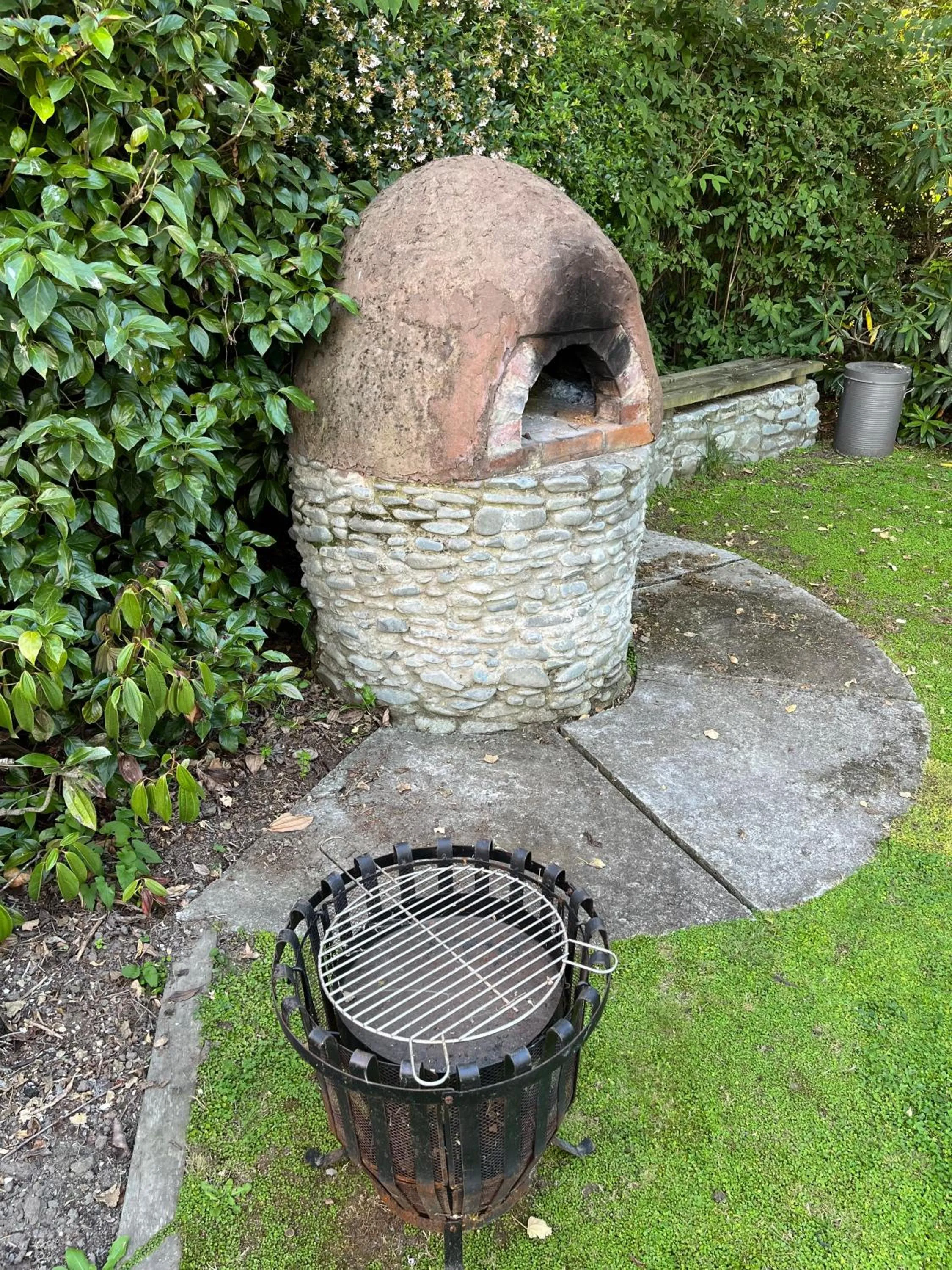 Restaurant/places to eat in Oldfields