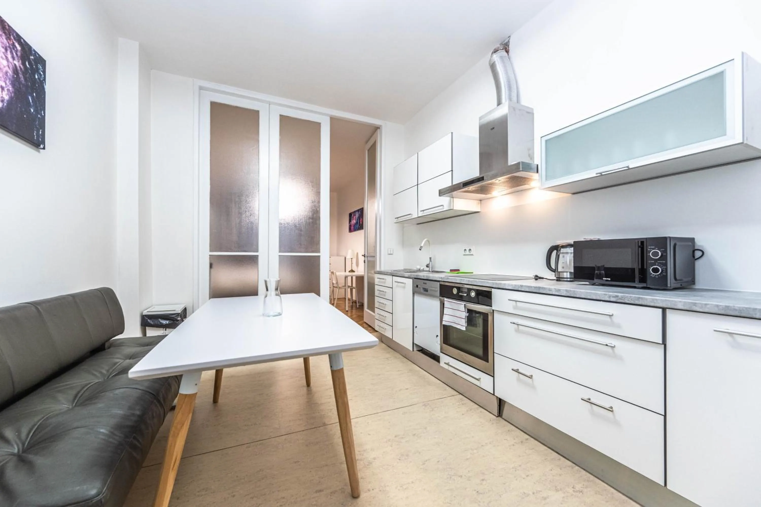 Apartments Stepanska 36