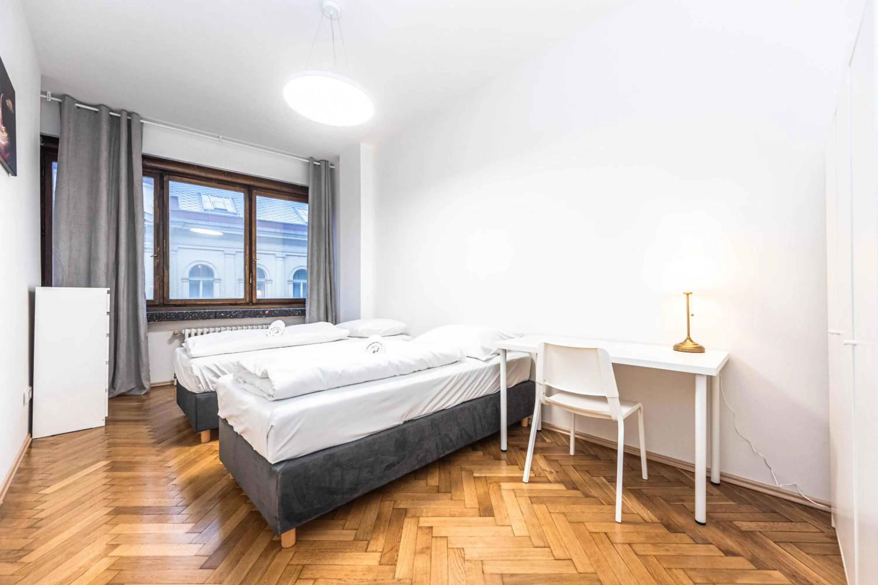 Bed in Apartments Stepanska 36