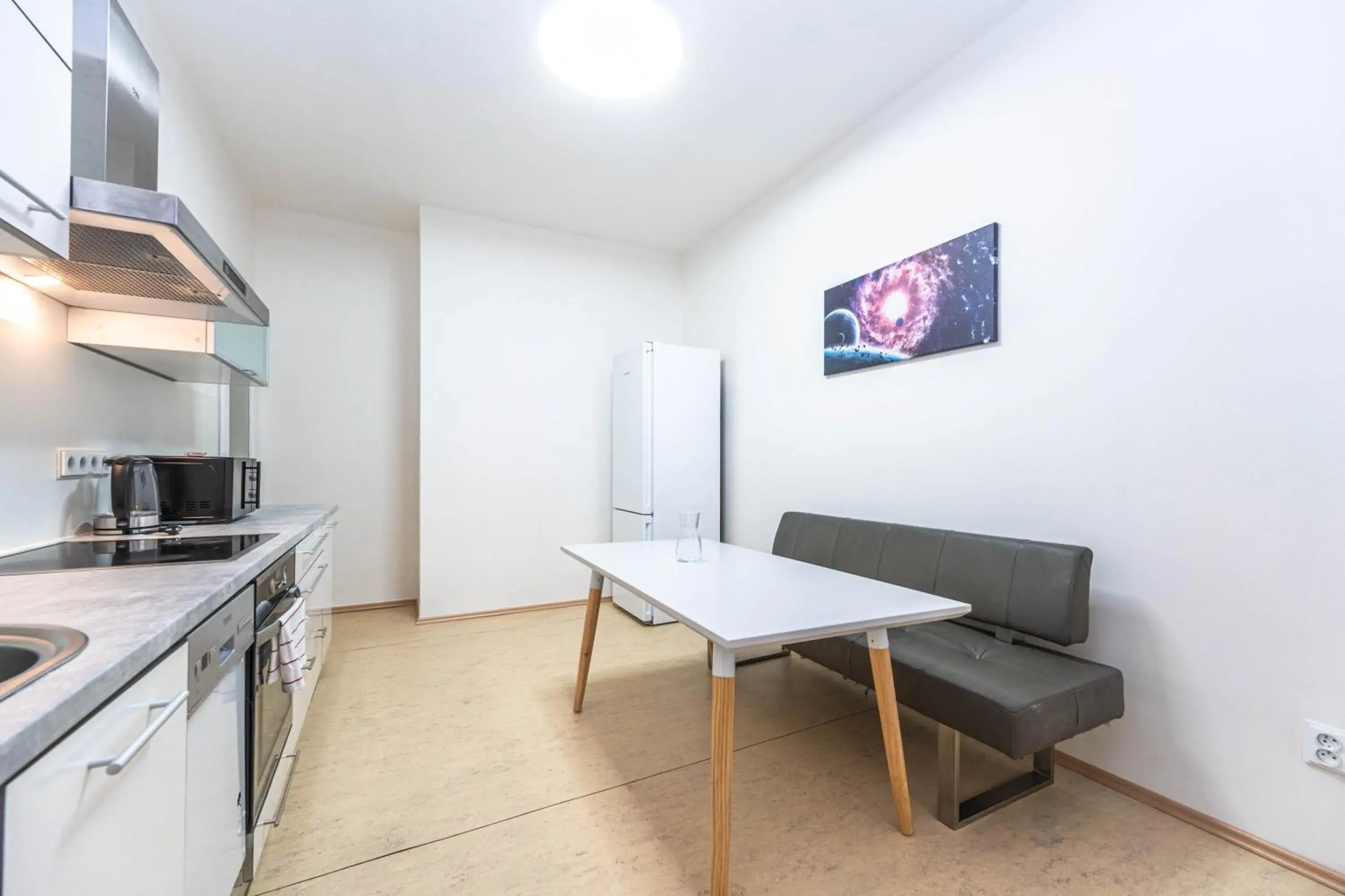 Three-Bedroom Standard Apartment in Apartments Stepanska 36 Three-Bedroom Standard Apartment in Apartments Stepanska 36