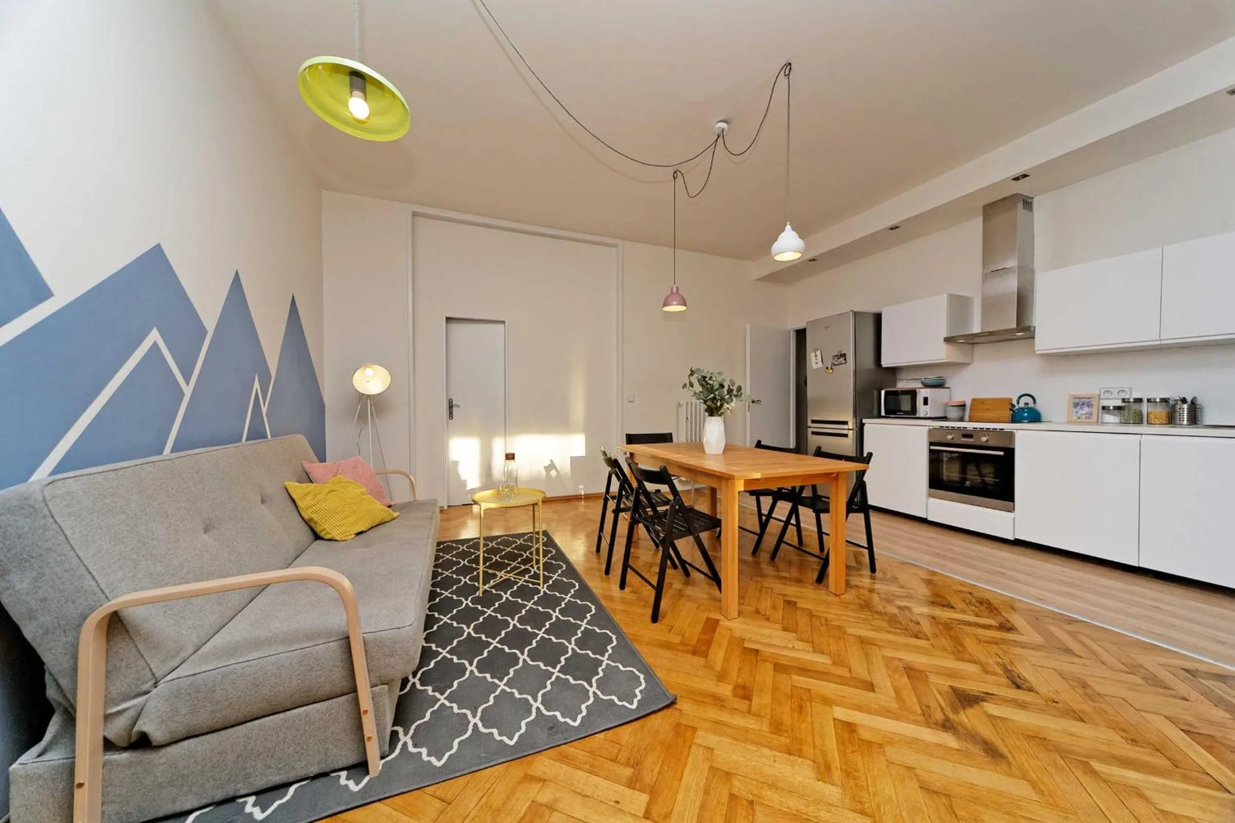 Kitchen or kitchenette in Apartments Stepanska 36