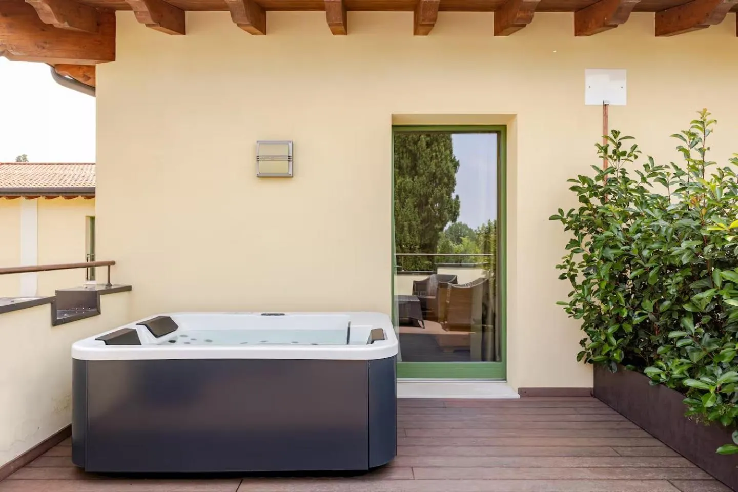 Hot Tub in The Ziba Hotel & Spa