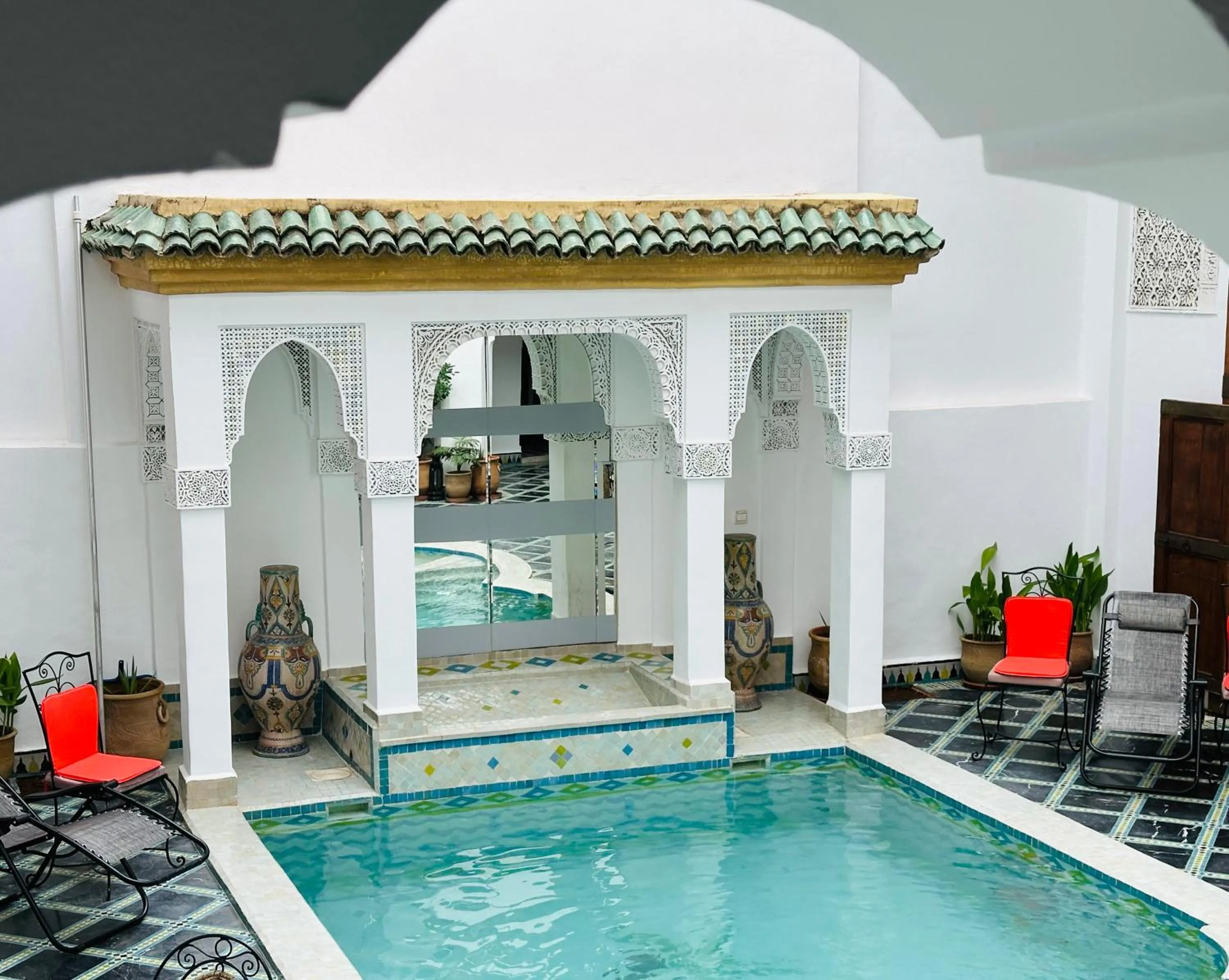 Property building in Riad Zitouna