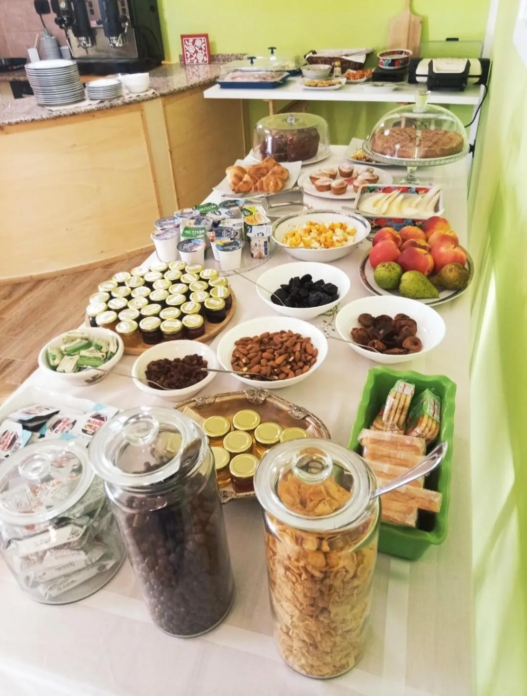 Buffet breakfast in Filigus