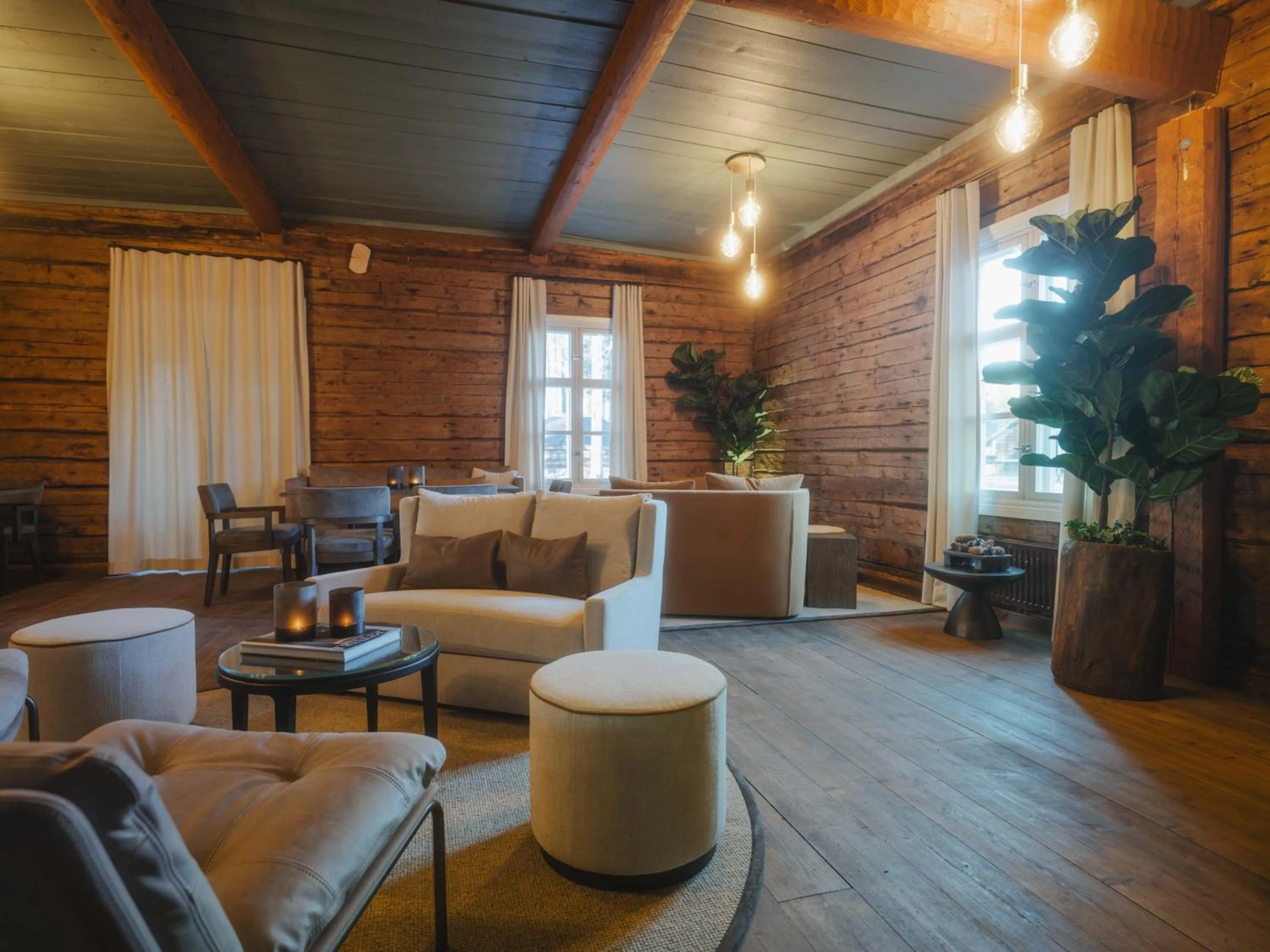 Communal lounge/ TV room in Reindeer Manor Levi