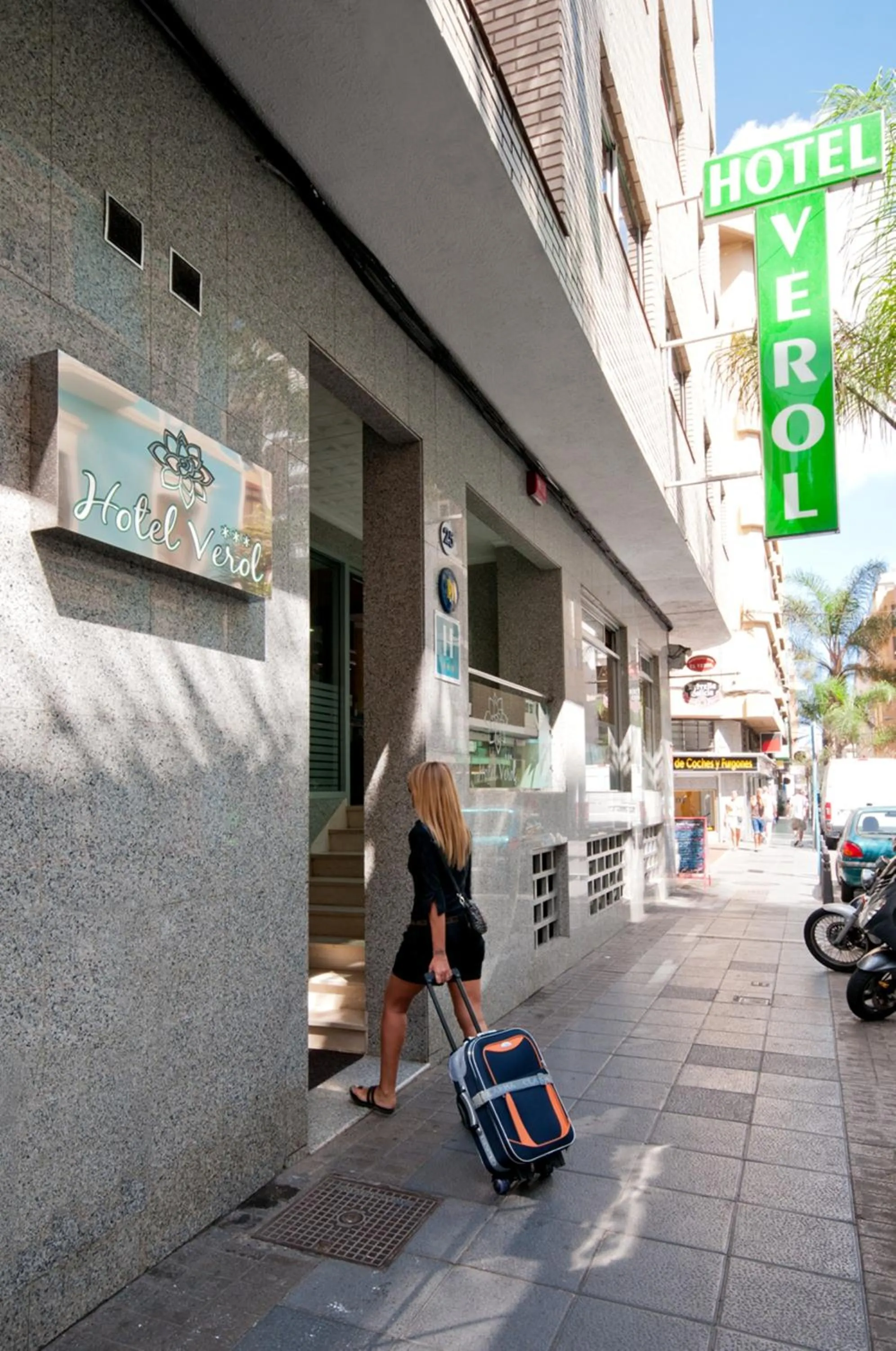 Facade/entrance in Hotel Verol