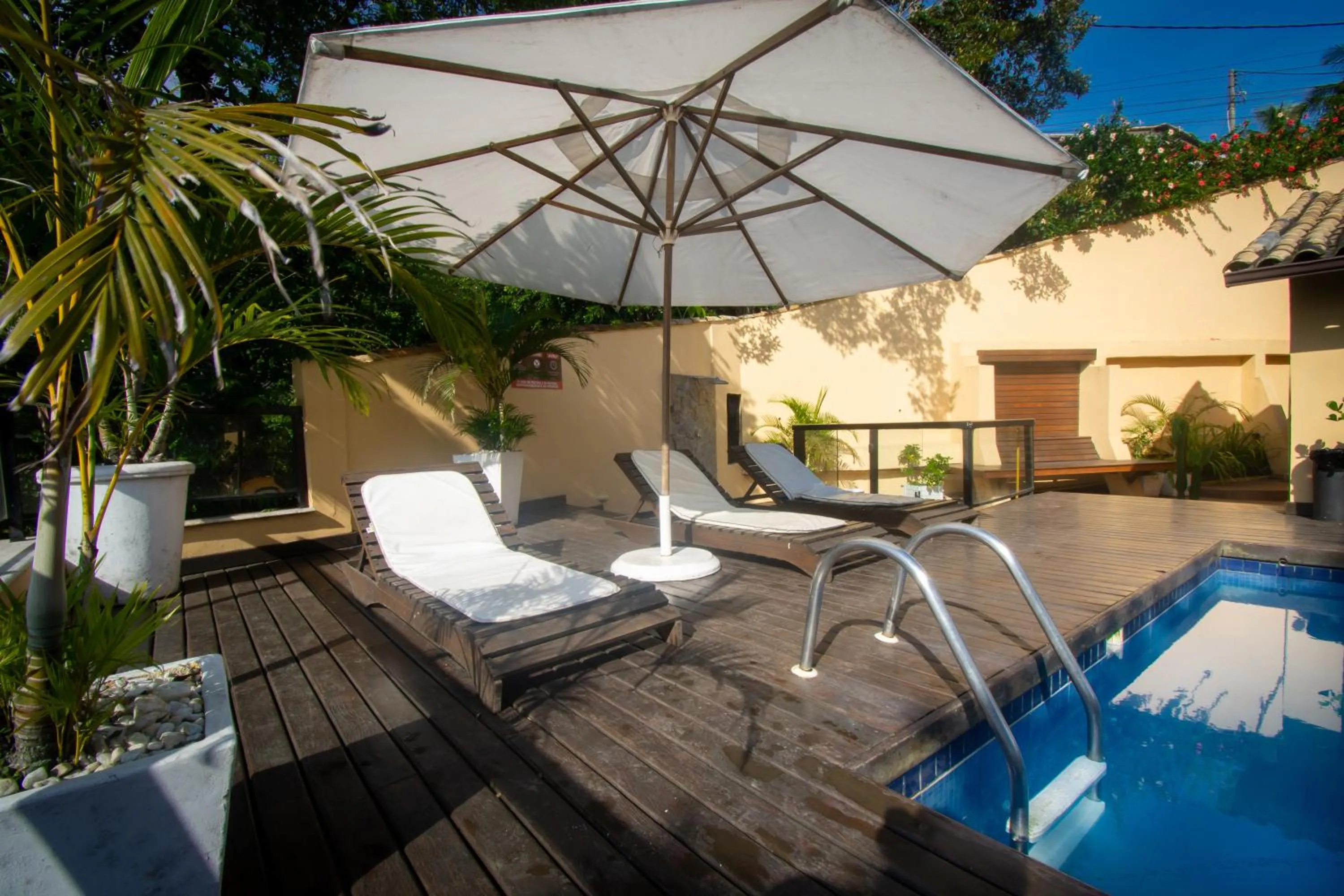 Patio in Hotel Barra da Lagoa by Latitud Hoteles