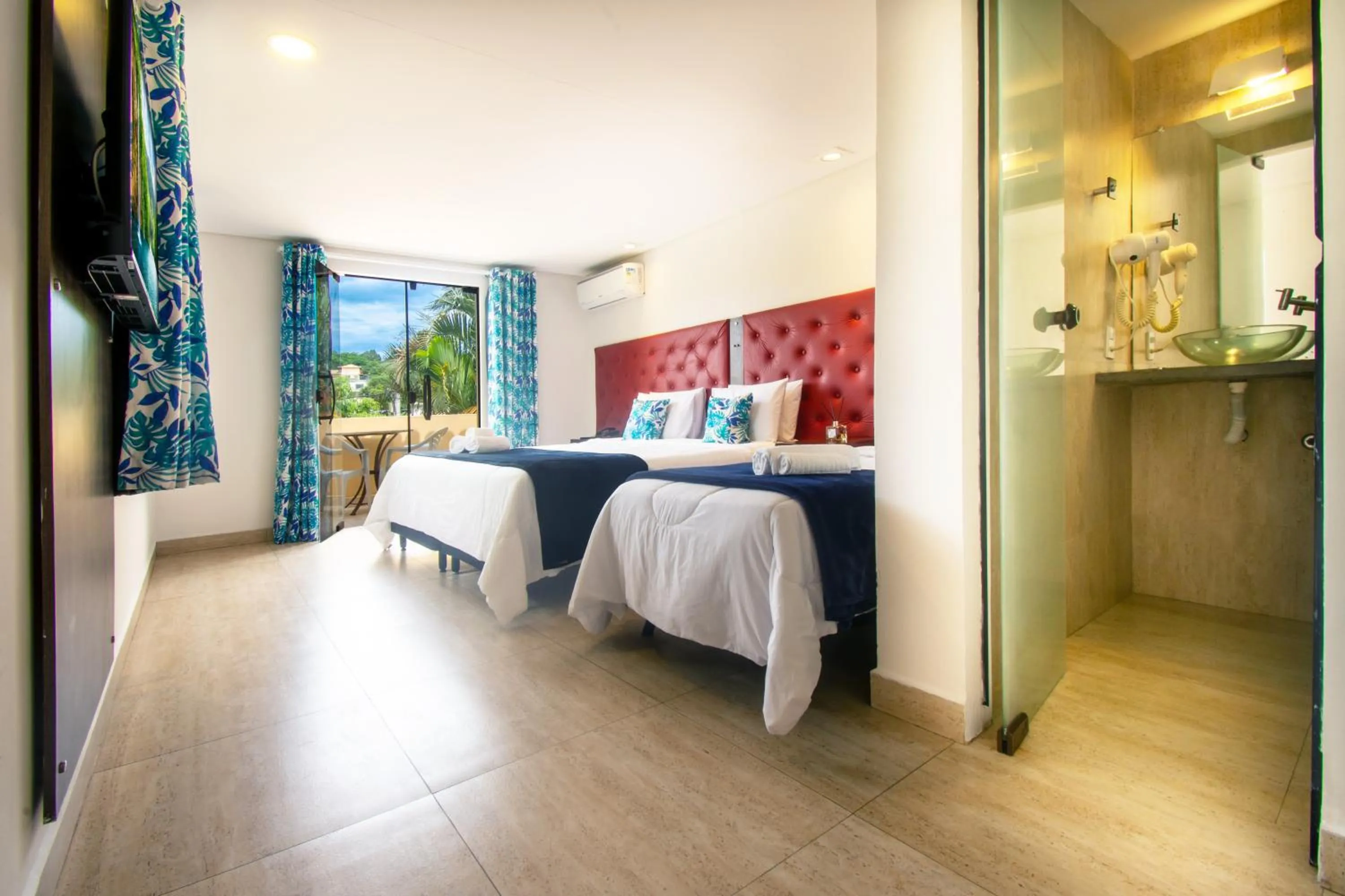 Bed in Hotel Barra da Lagoa by Latitud Hoteles
