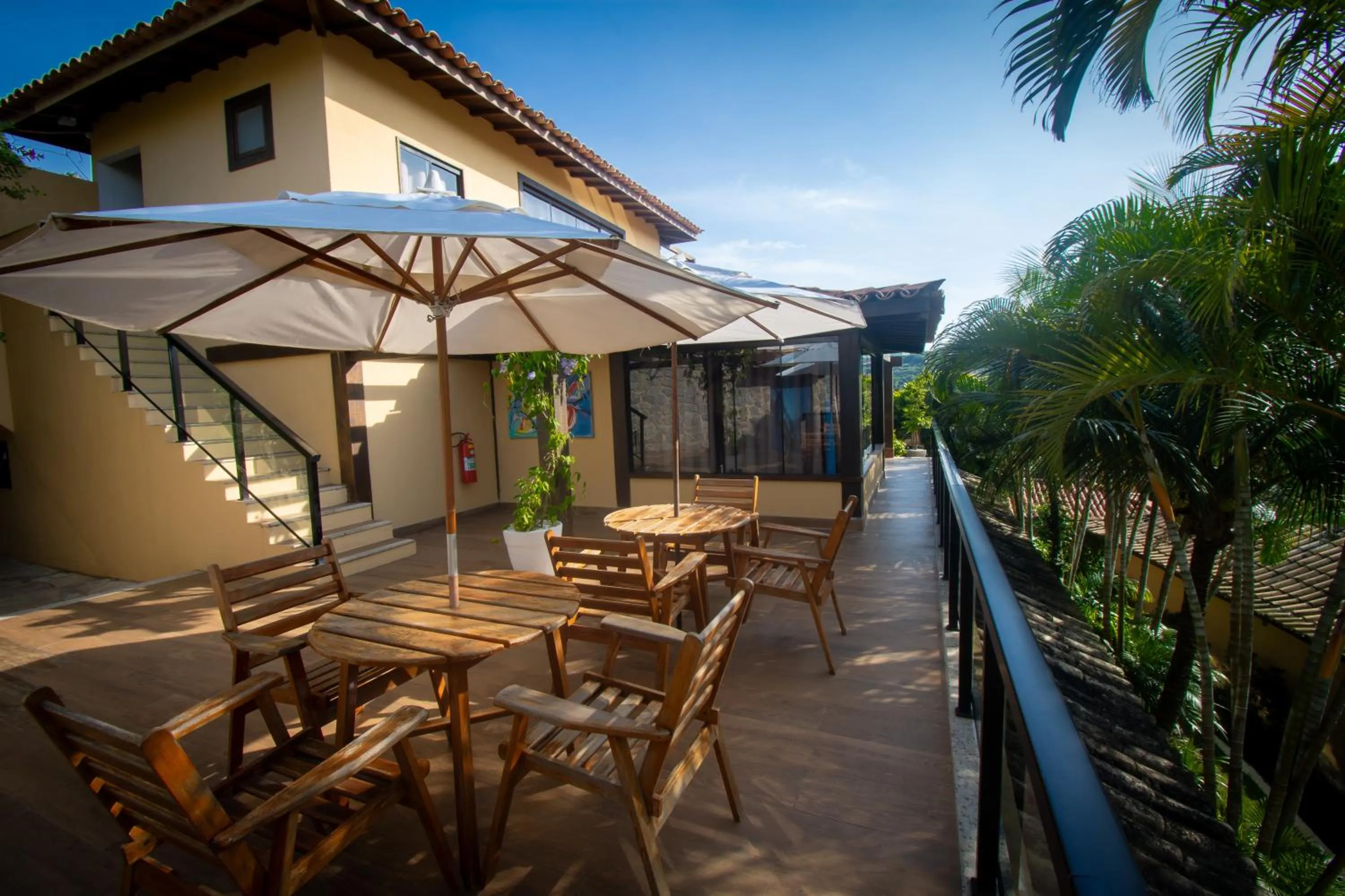 Property building in Hotel Barra da Lagoa by Latitud Hoteles