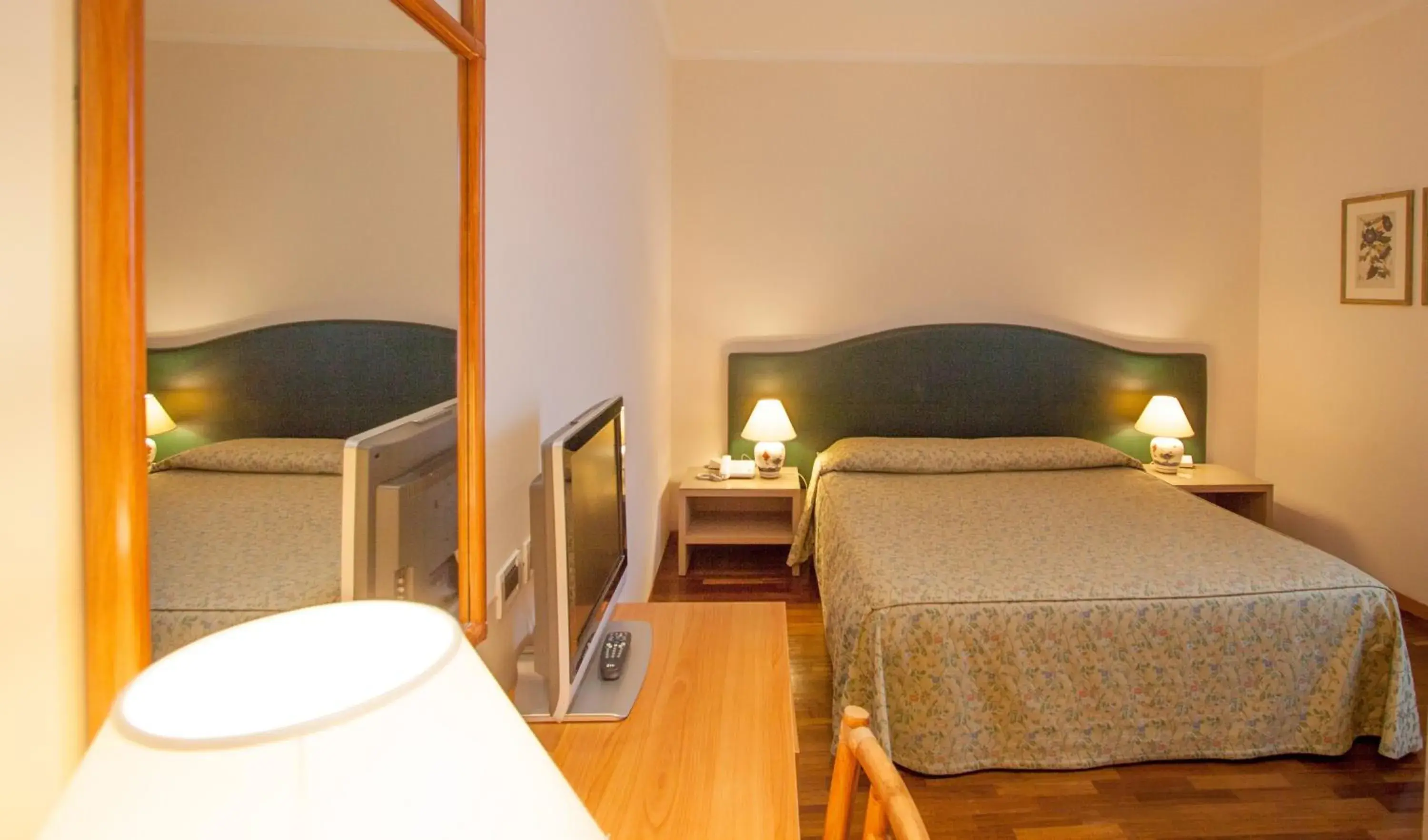 Photo of the whole room, Bed in Hotel Laurentia Photo of the whole room, Bed in Hotel Laurentia