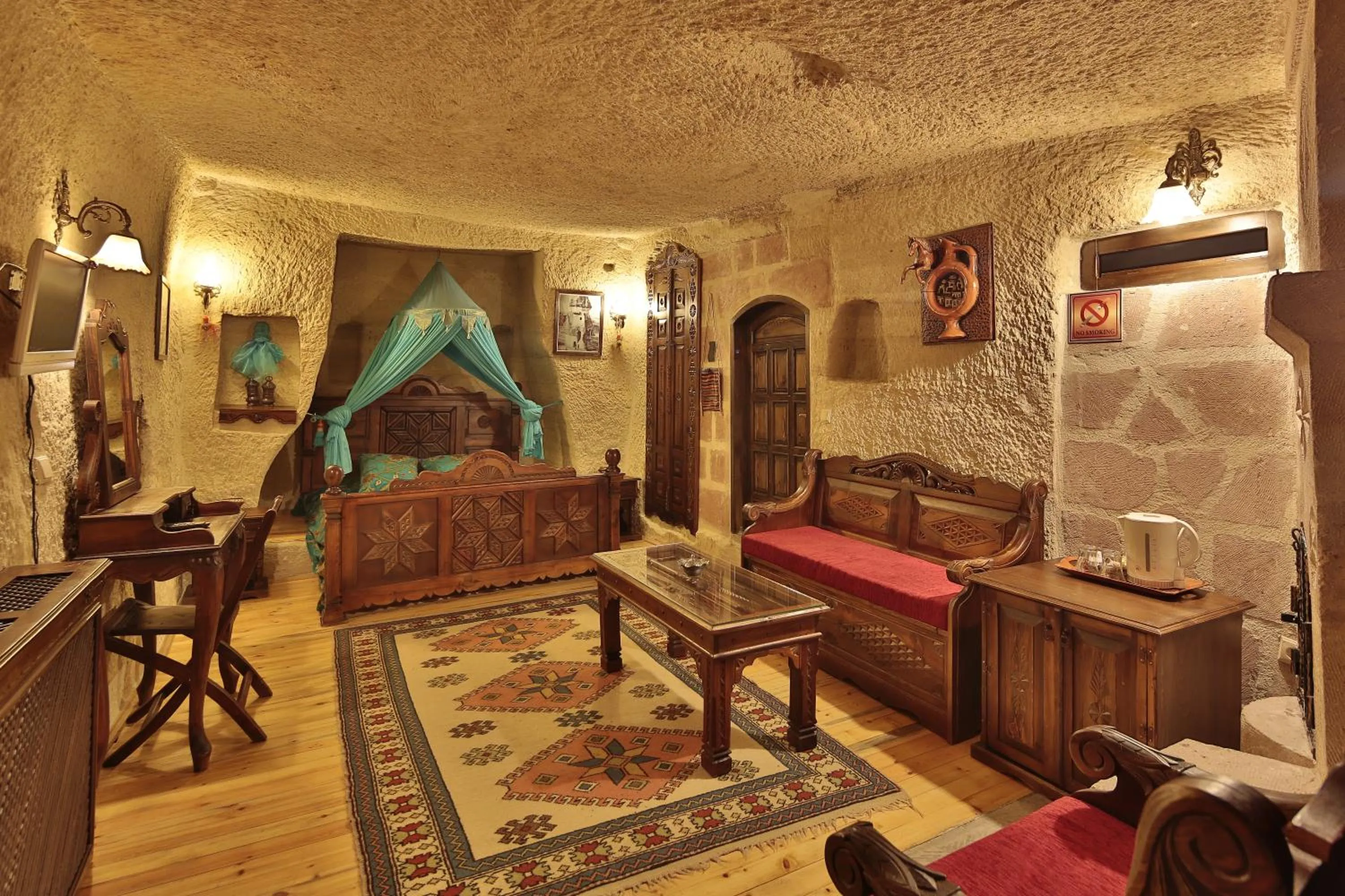 Other in Travel Inn Cave Hotel