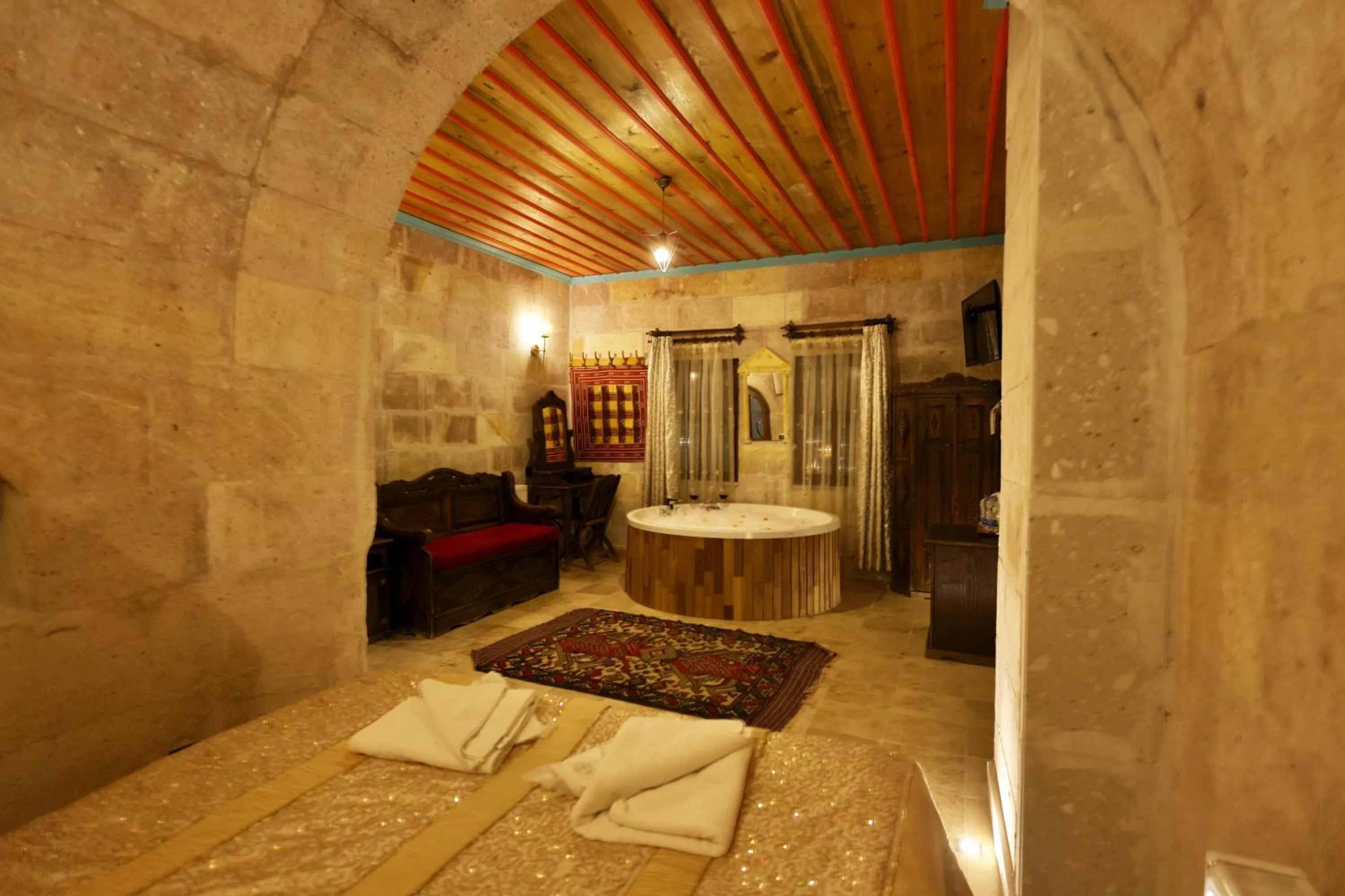 Living room in Travel Inn Cave Hotel