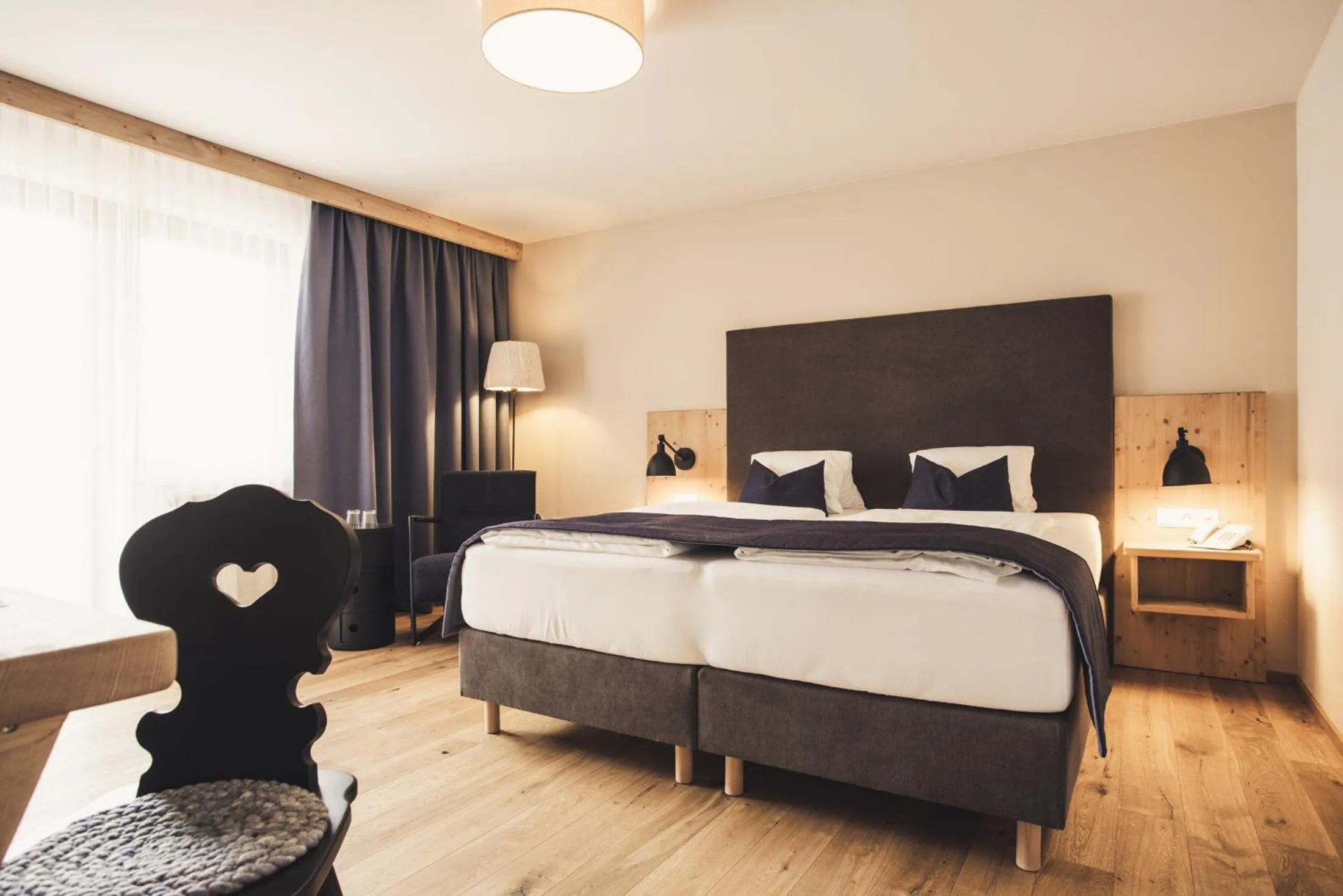 Photo of the whole room, Bed in Hotel Johanna mitten im Ötztal