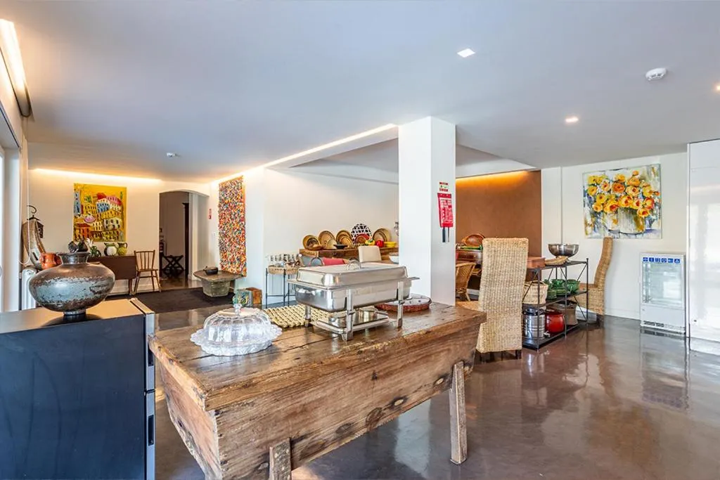 Dining area in Kochab Comporta
