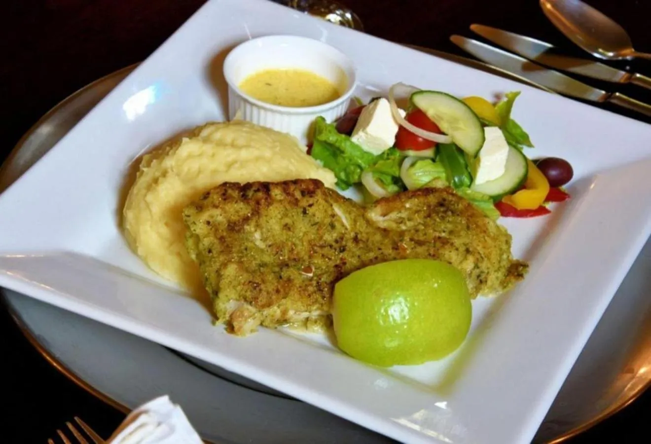 Food in Lourie Lodge