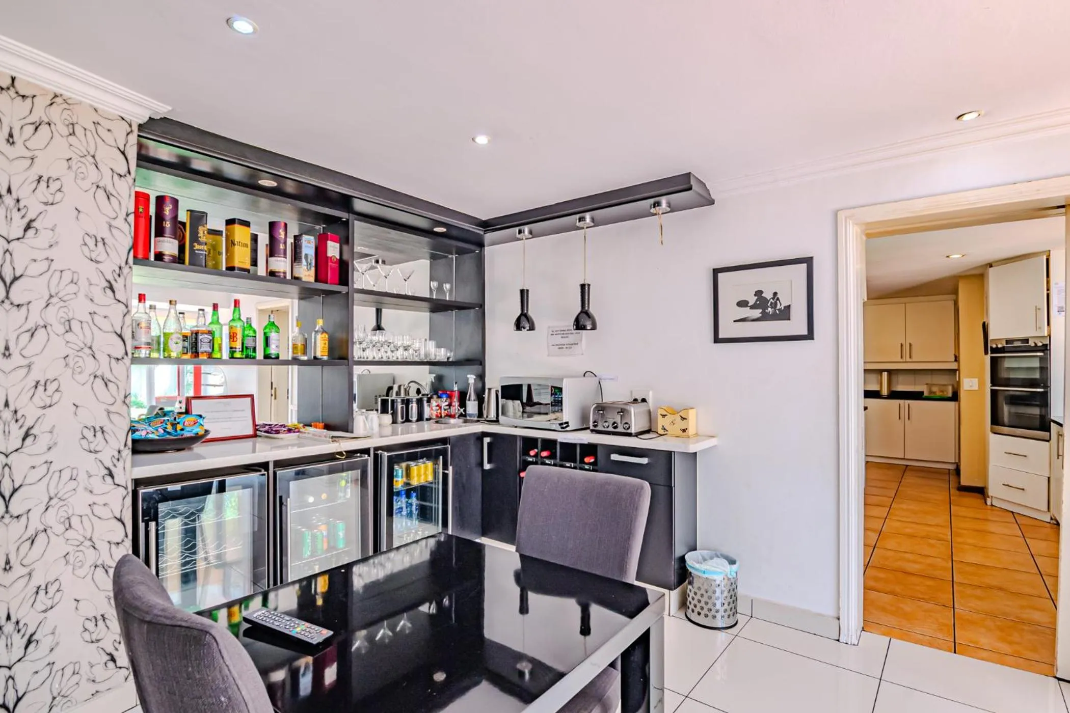 Kitchen or kitchenette in Lourie Lodge