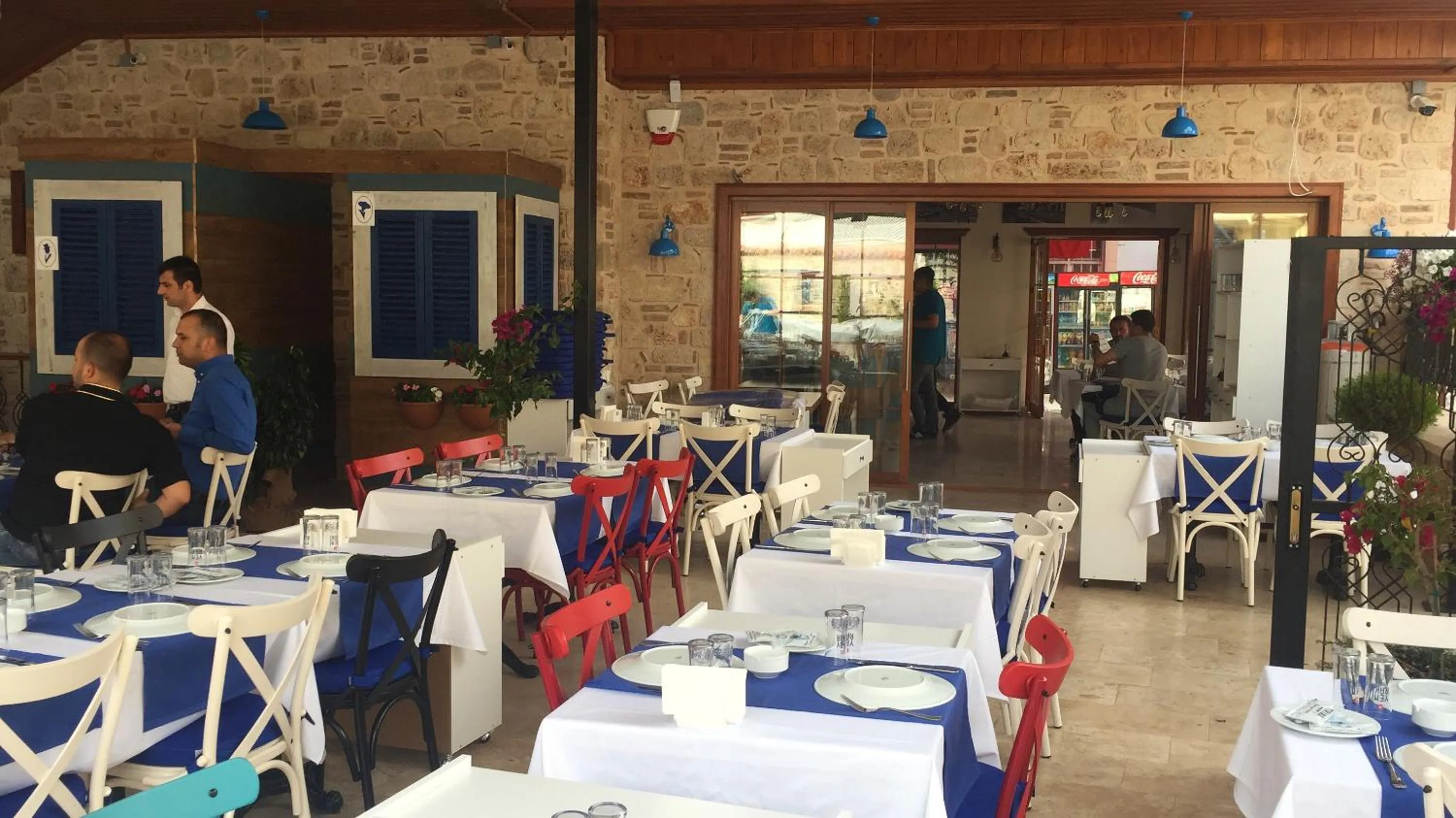 Restaurant/places to eat in Kervan Hotel