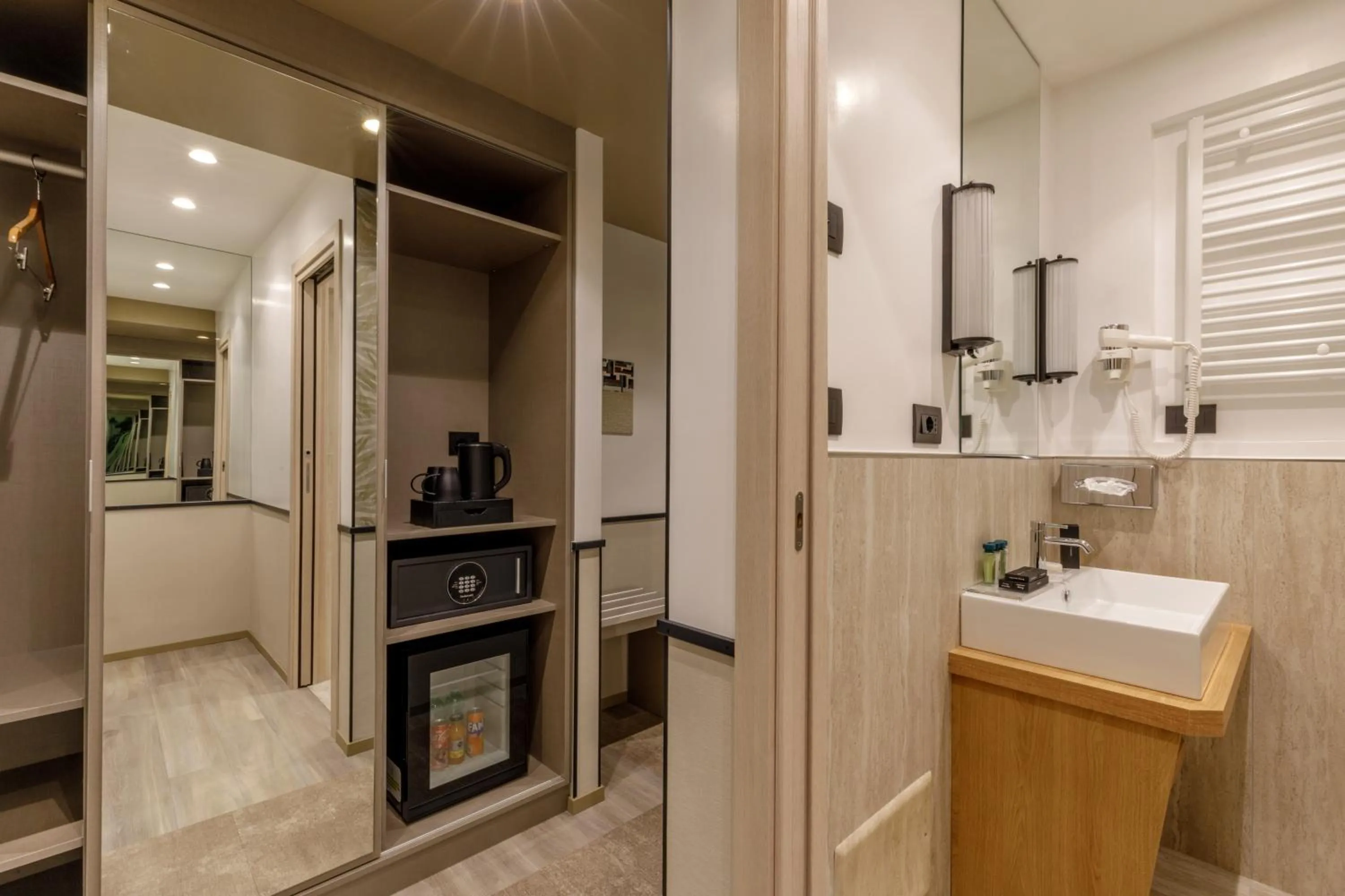 Bathroom in Hotel Domidea