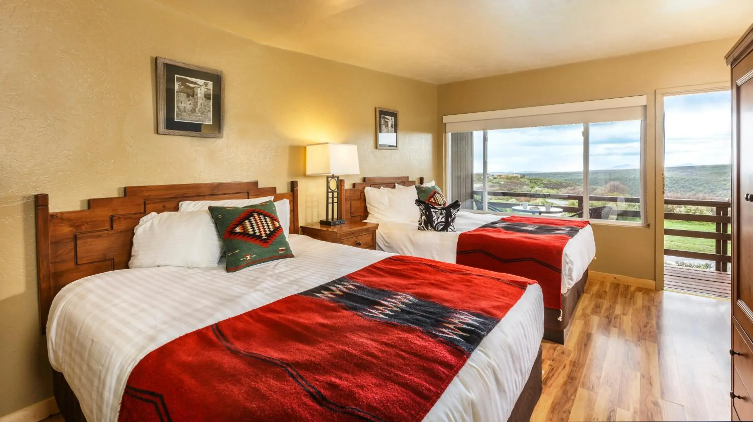 Photo of the whole room, Bed in Far View Lodge Photo of the whole room, Bed in Far View Lodge