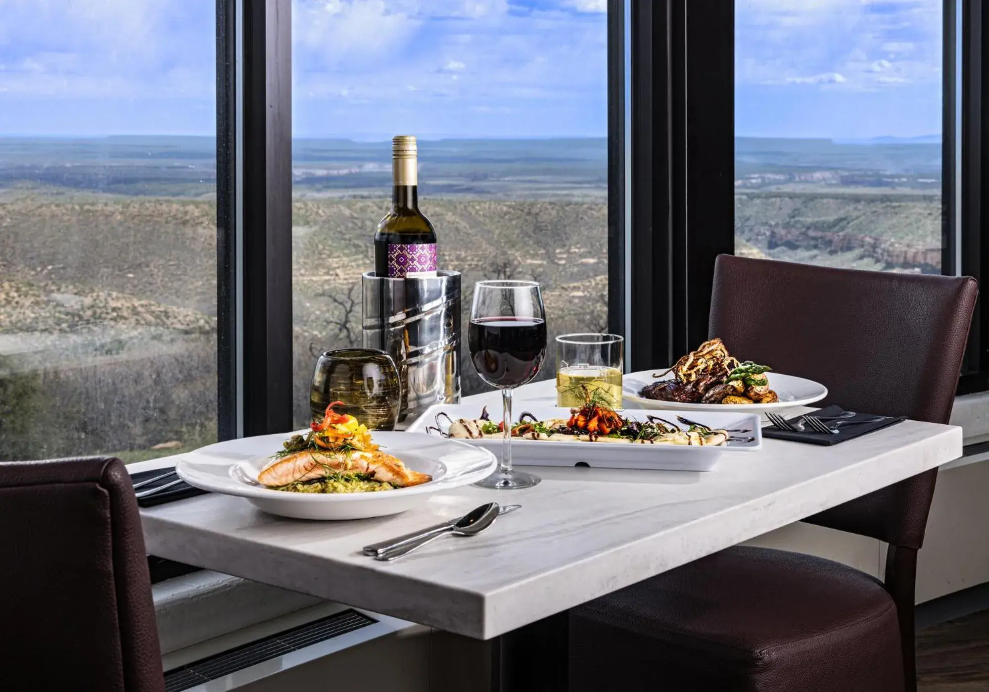 Restaurant/places to eat in Far View Lodge Restaurant/places to eat in Far View Lodge