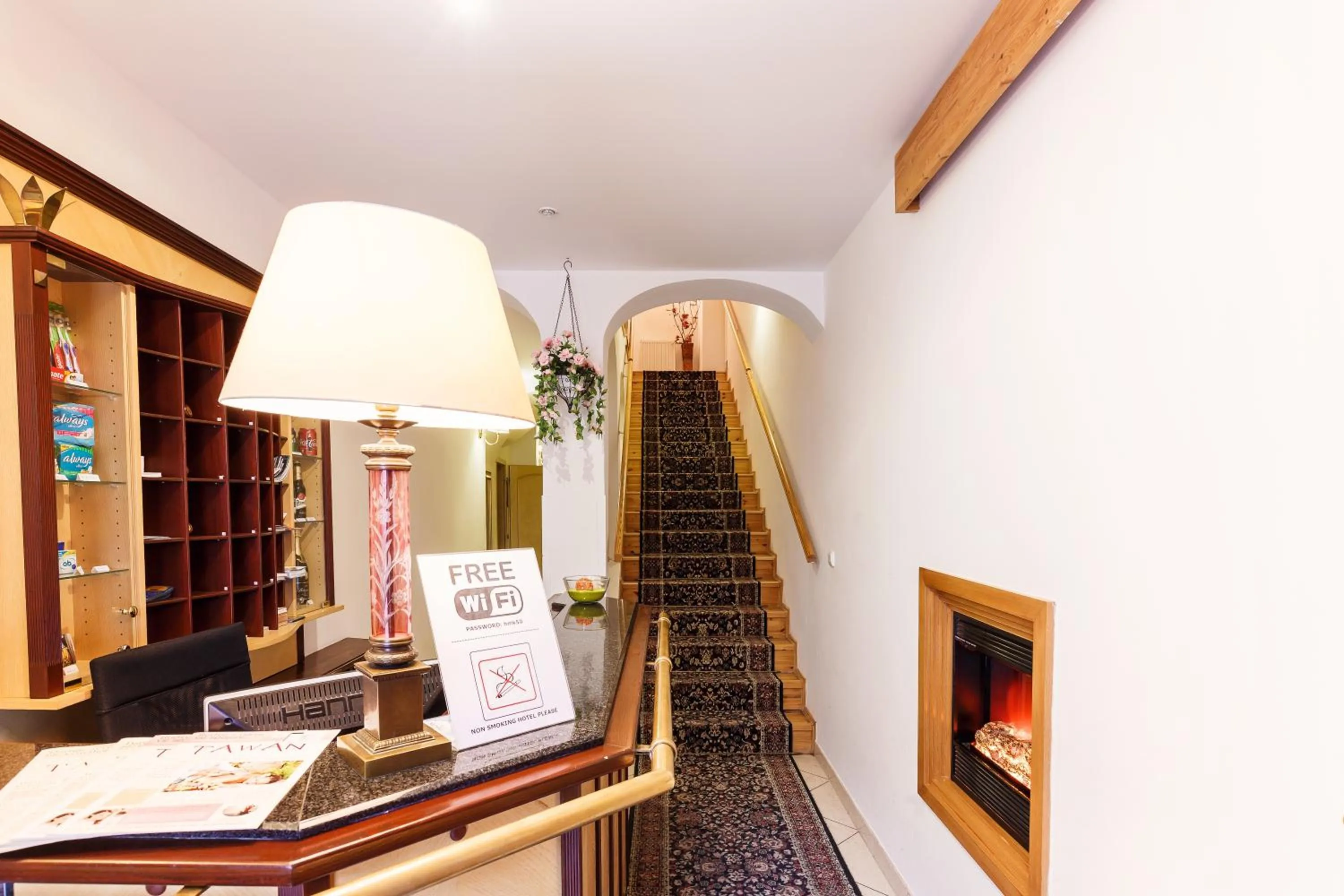 Facade/entrance in Hotel Maltezský Kříž