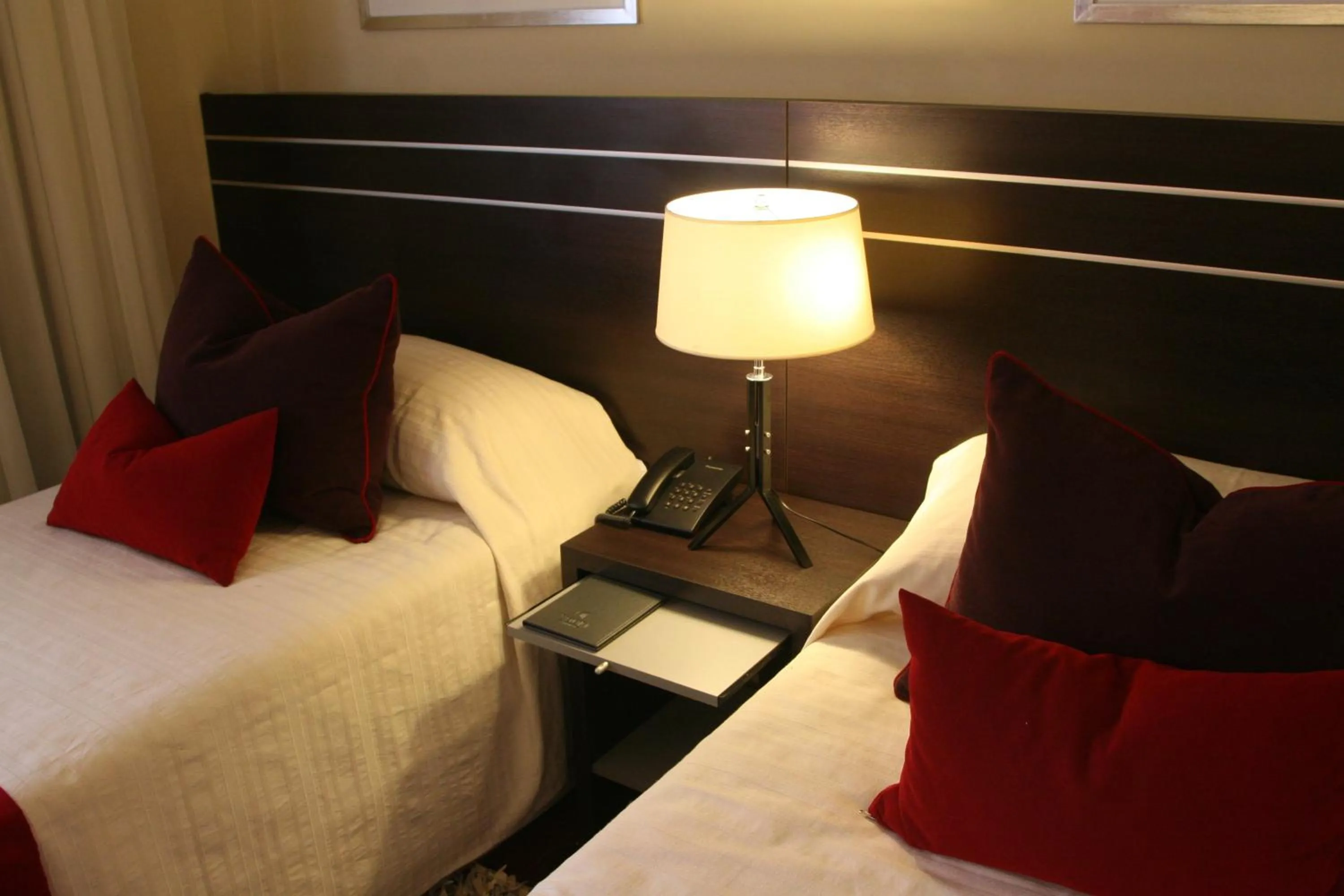 Zoom Apartments Hotel