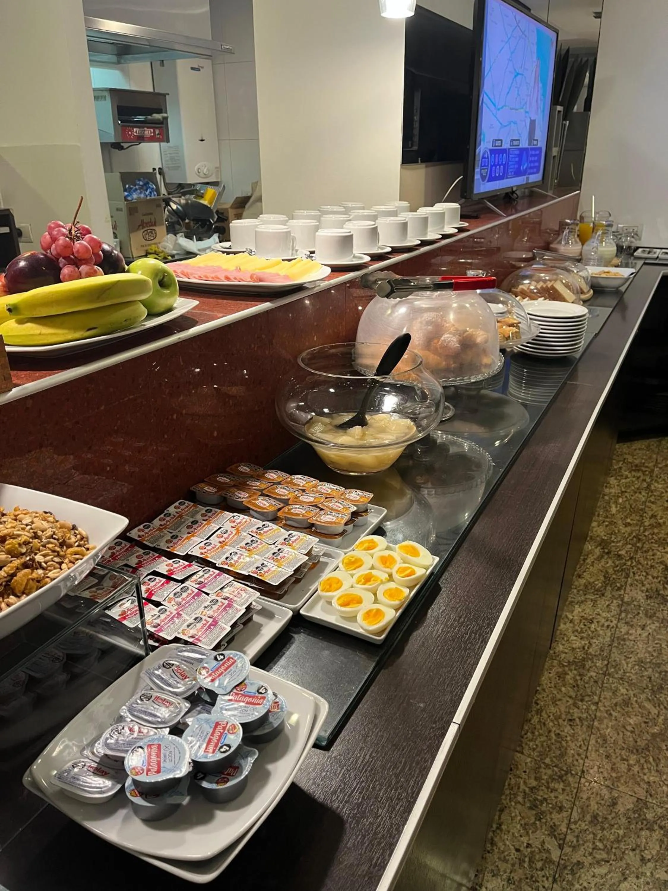 Breakfast in Zoom Apartments Hotel