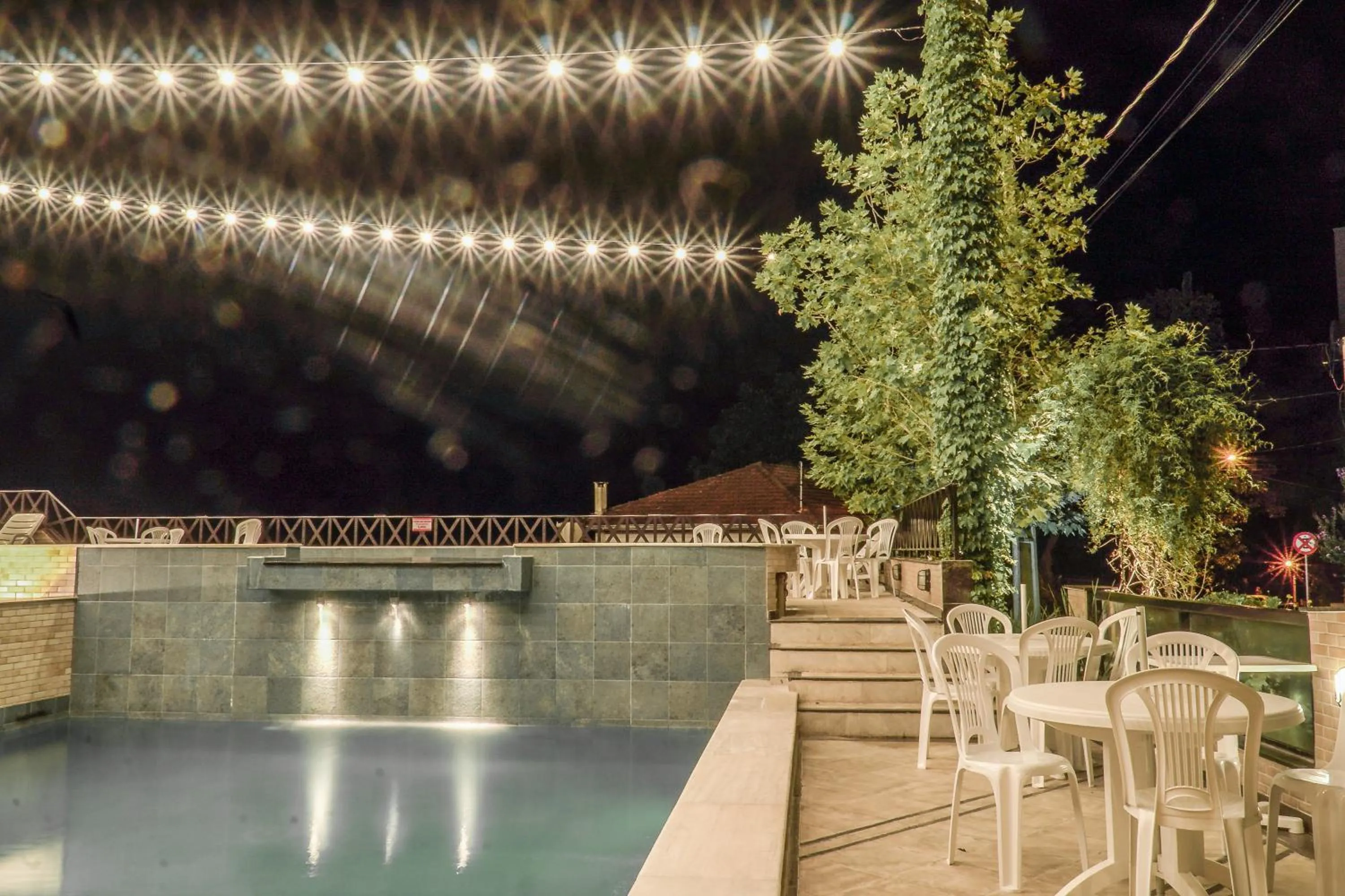 Swimming pool in Hotel Vila Germânica