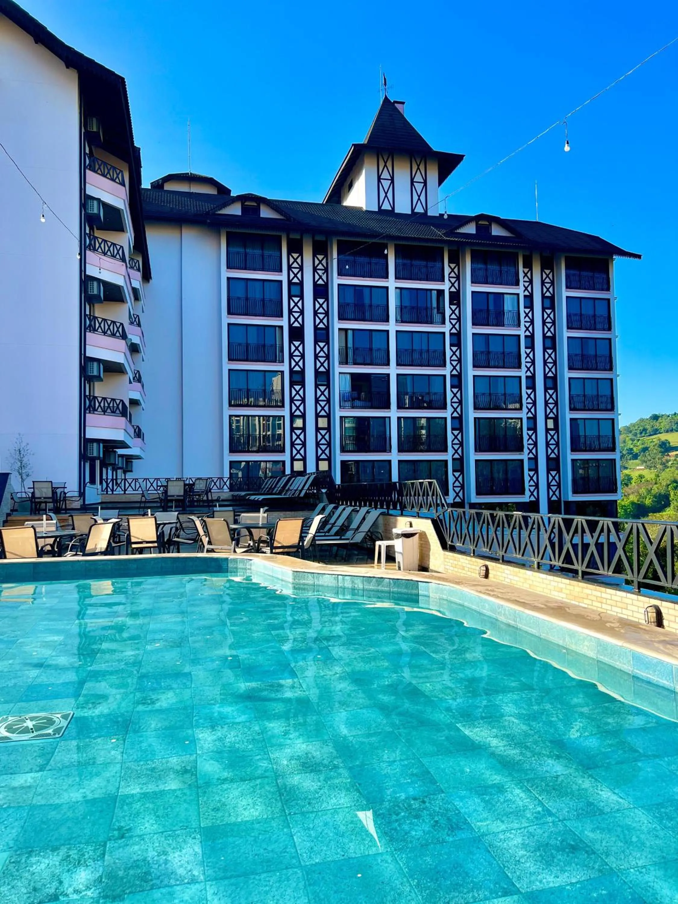 Swimming pool in Hotel Vila Germânica