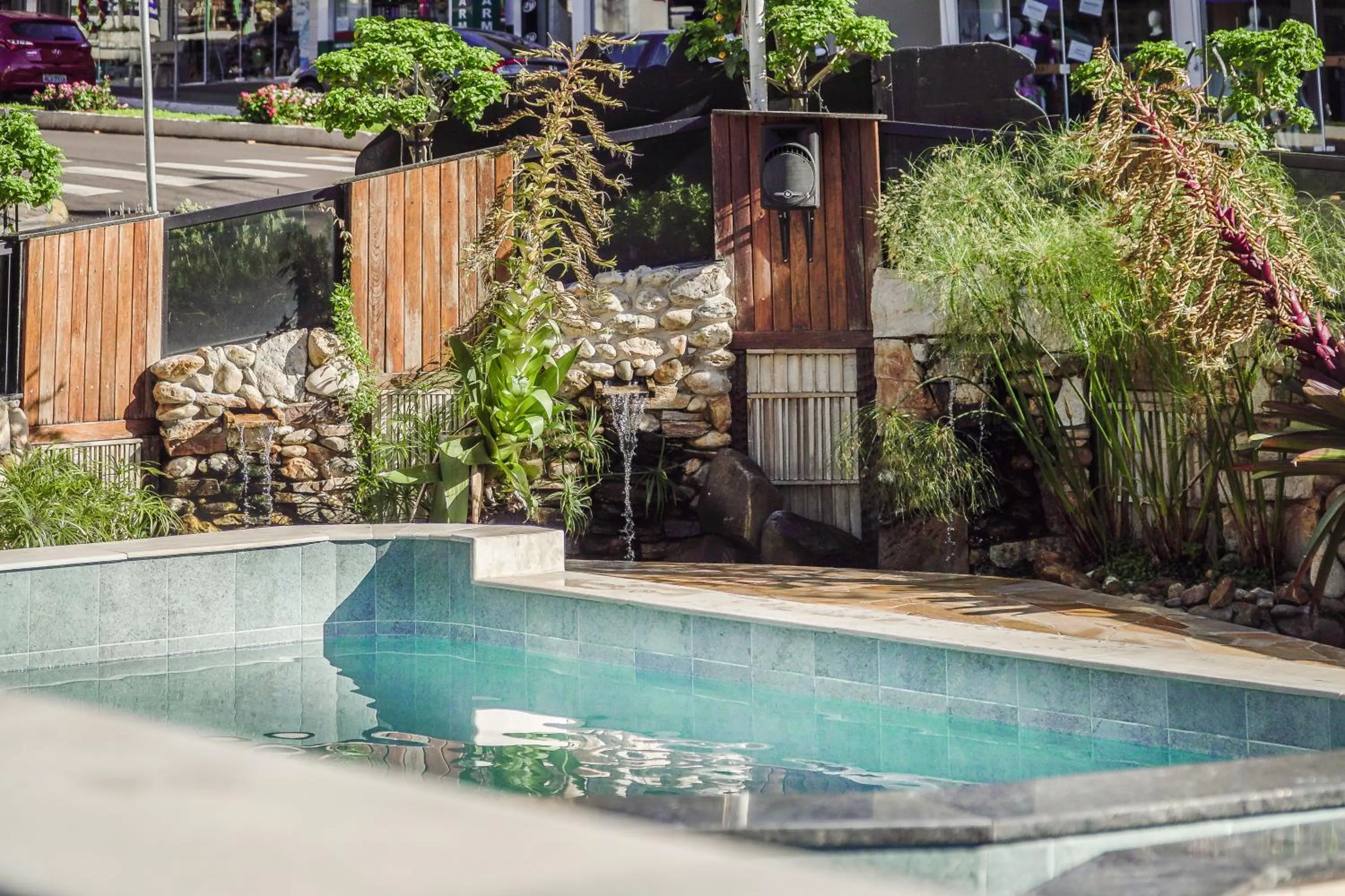 Swimming pool in Hotel Vila Germânica