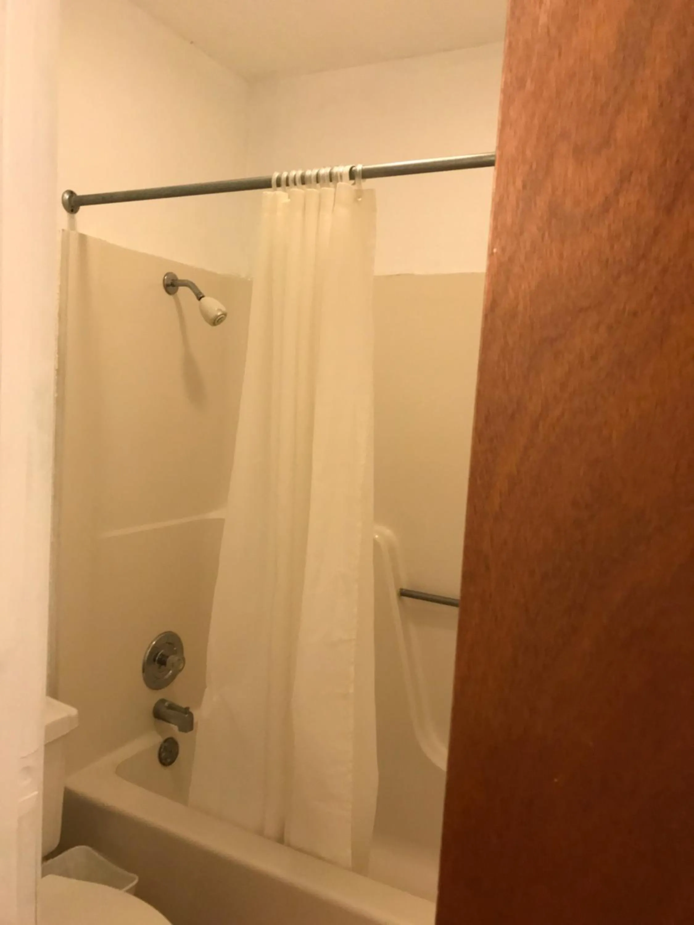Bathroom in Luxury Inn