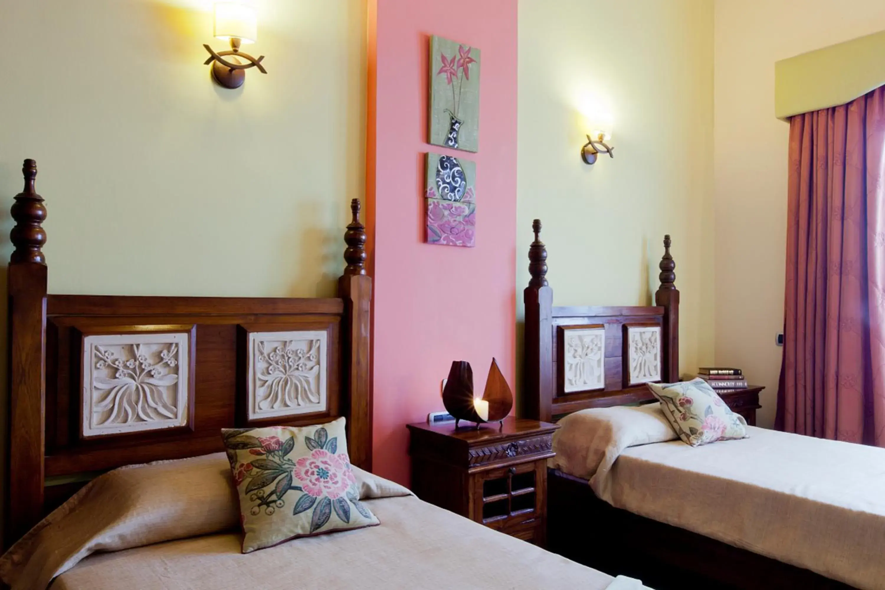 Bed in Regency Country Club, Apartments Suites Bed in Regency Country Club, Apartments Suites