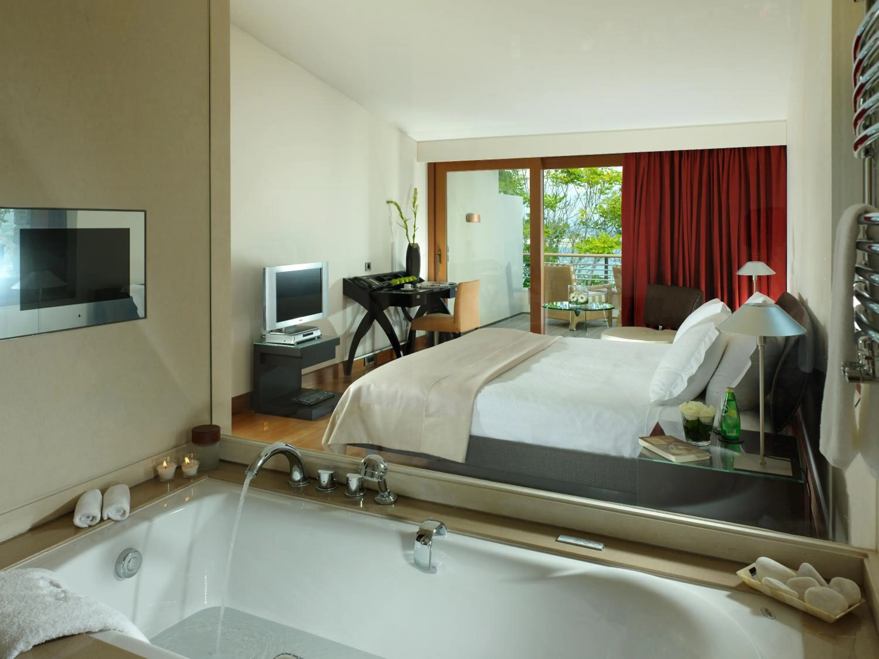 Photo of the whole room, Bed in Nafplia Palace Hotel & Villas